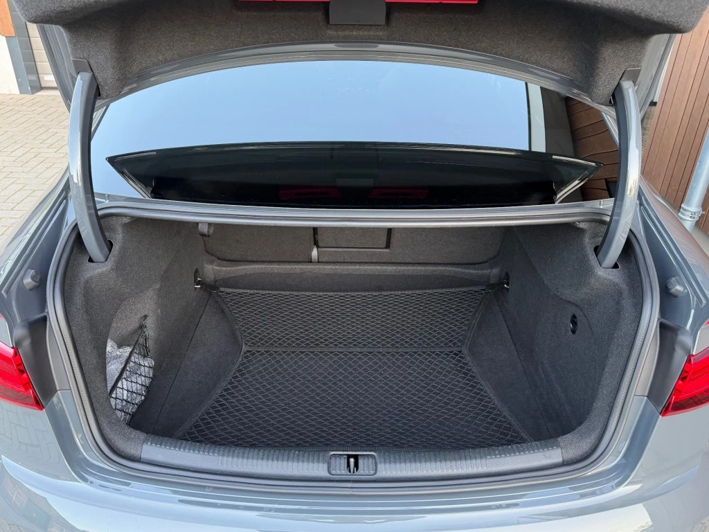 Hoofdafbeelding Audi S3