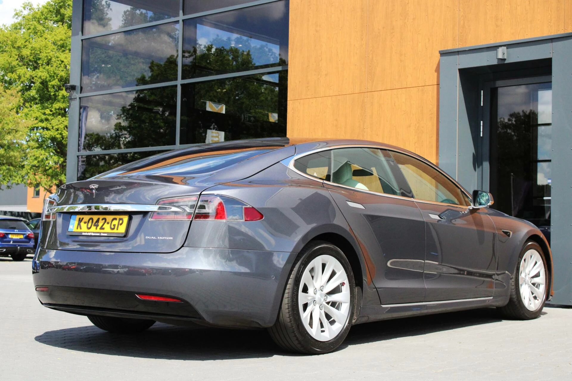 Hoofdafbeelding Tesla Model S