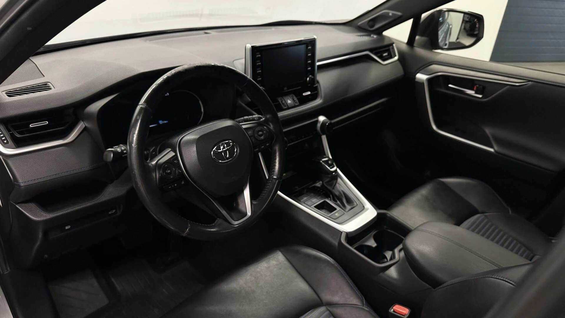 Hoofdafbeelding Toyota RAV4