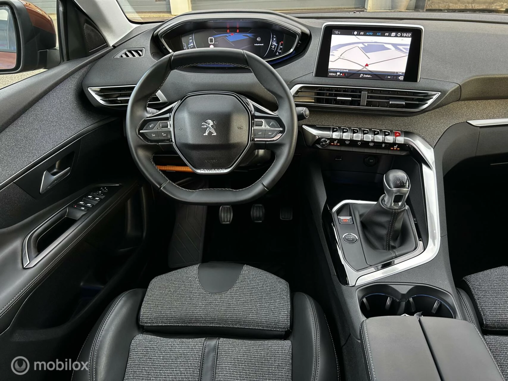 Hoofdafbeelding Peugeot 3008