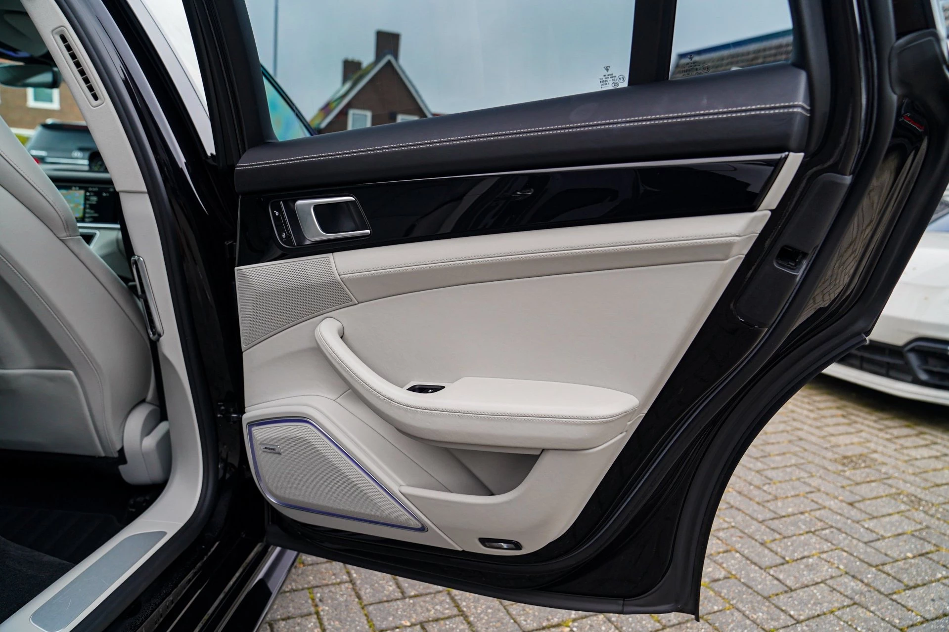 Hoofdafbeelding Porsche Panamera