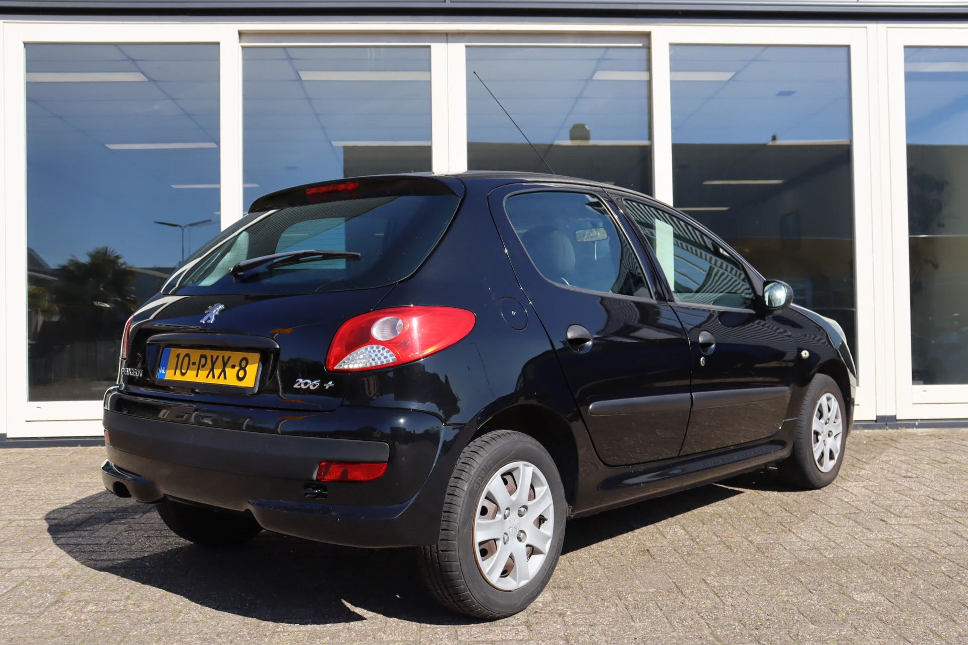 Hoofdafbeelding Peugeot 206