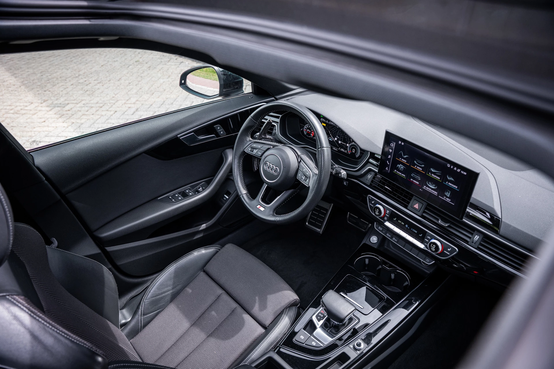 Hoofdafbeelding Audi A4