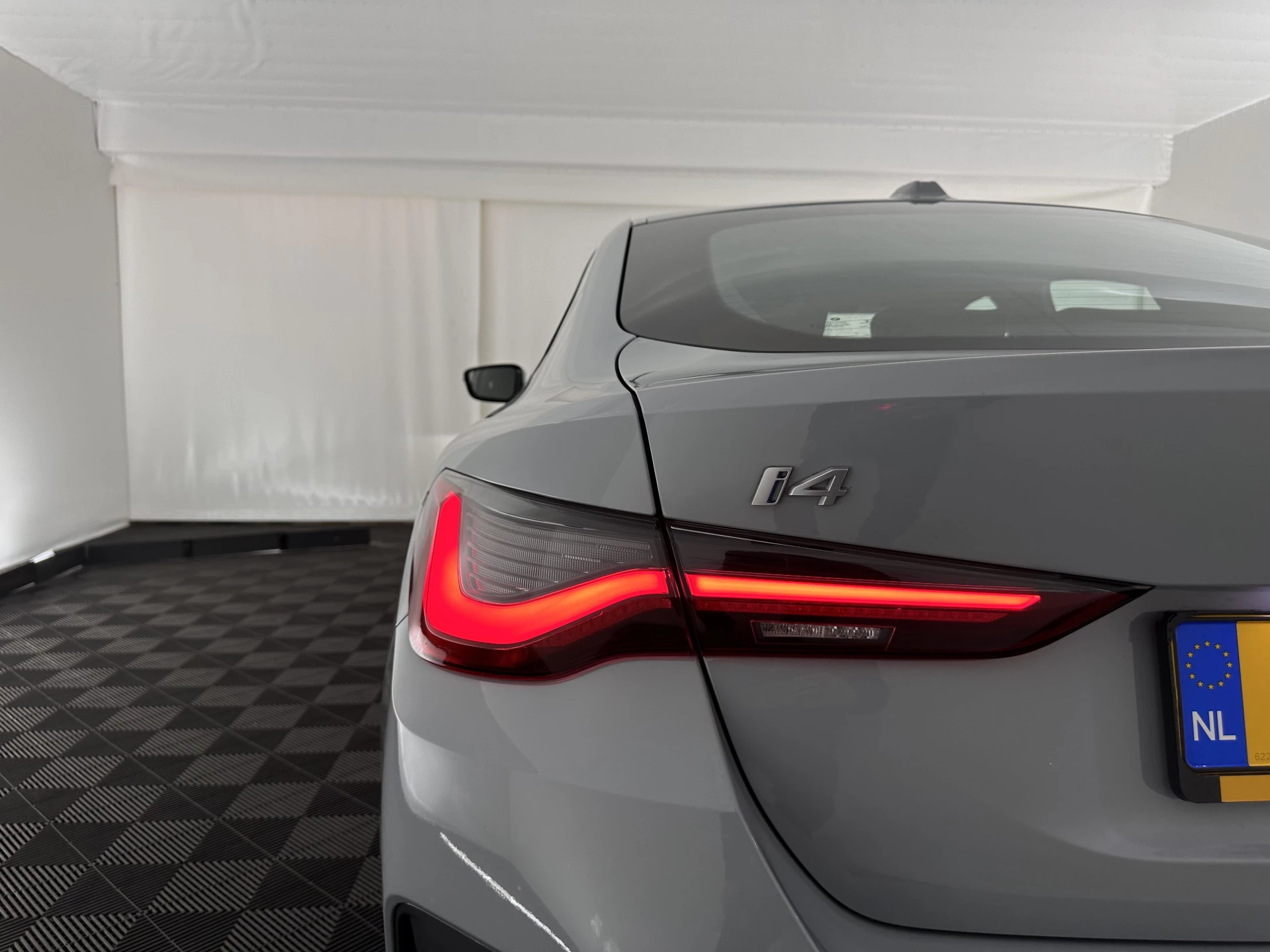 Hoofdafbeelding BMW i4