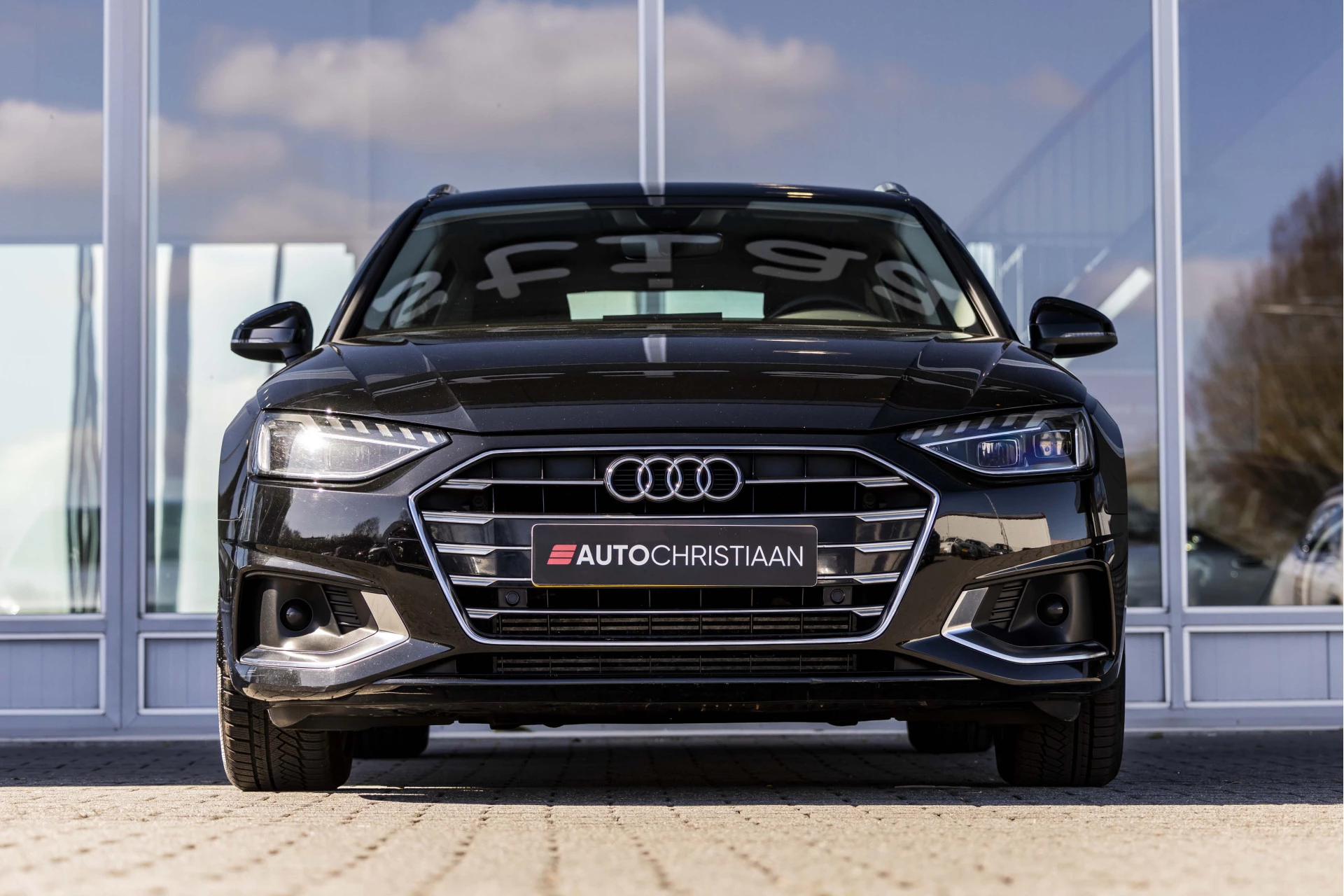 Hoofdafbeelding Audi A4