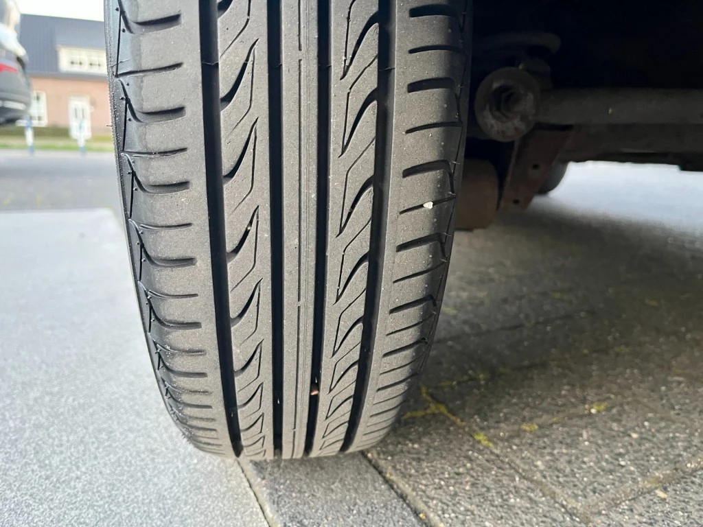 Hoofdafbeelding Nissan Pixo