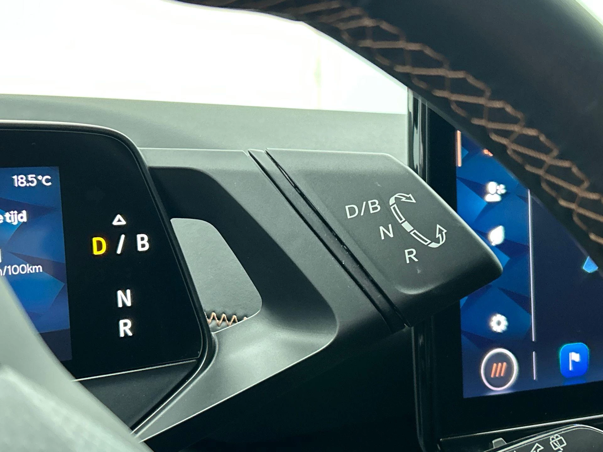 Hoofdafbeelding CUPRA Born