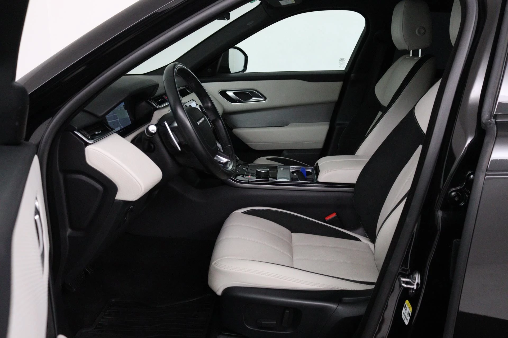 Hoofdafbeelding Land Rover Range Rover Velar