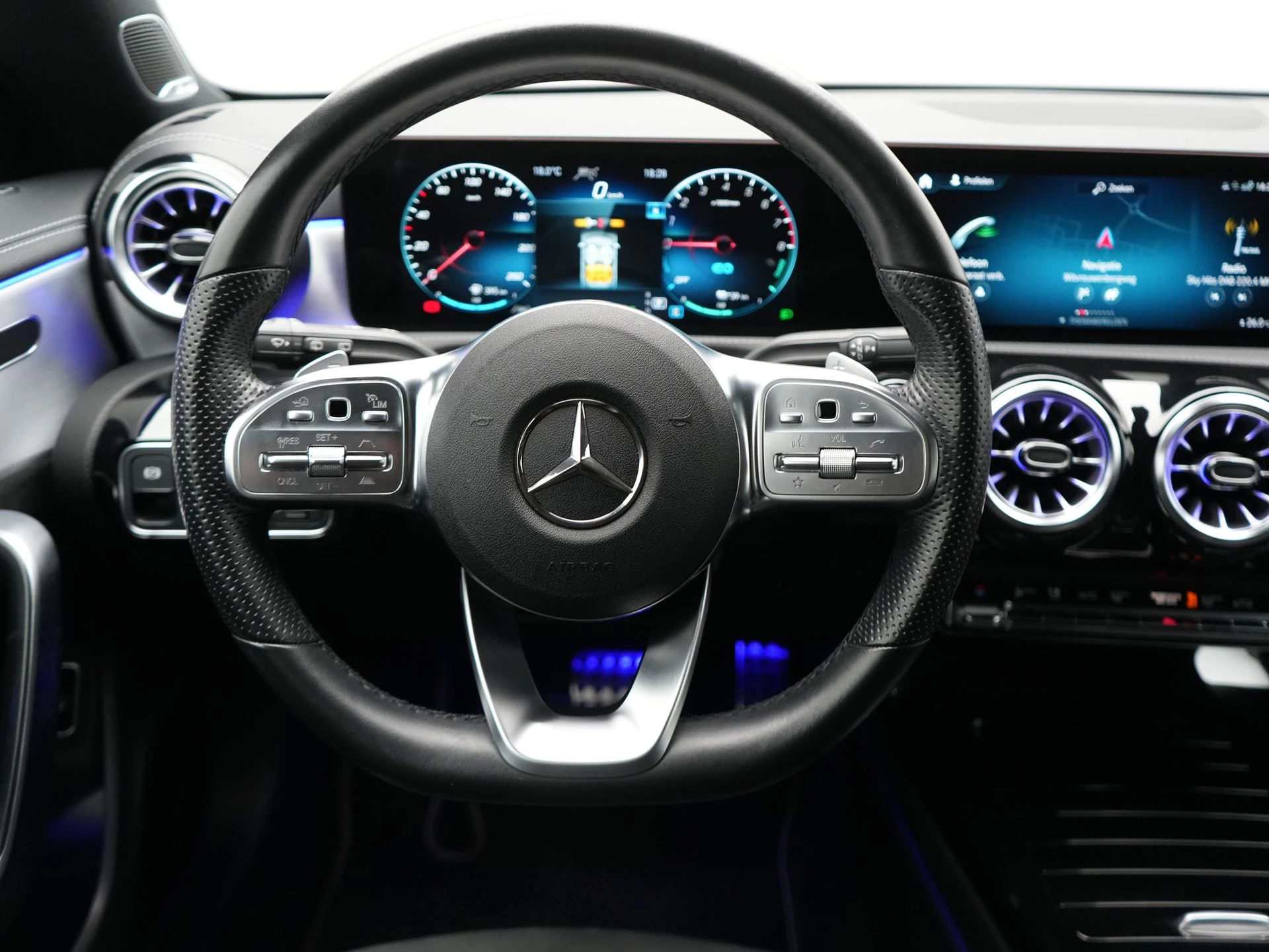 Hoofdafbeelding Mercedes-Benz CLA