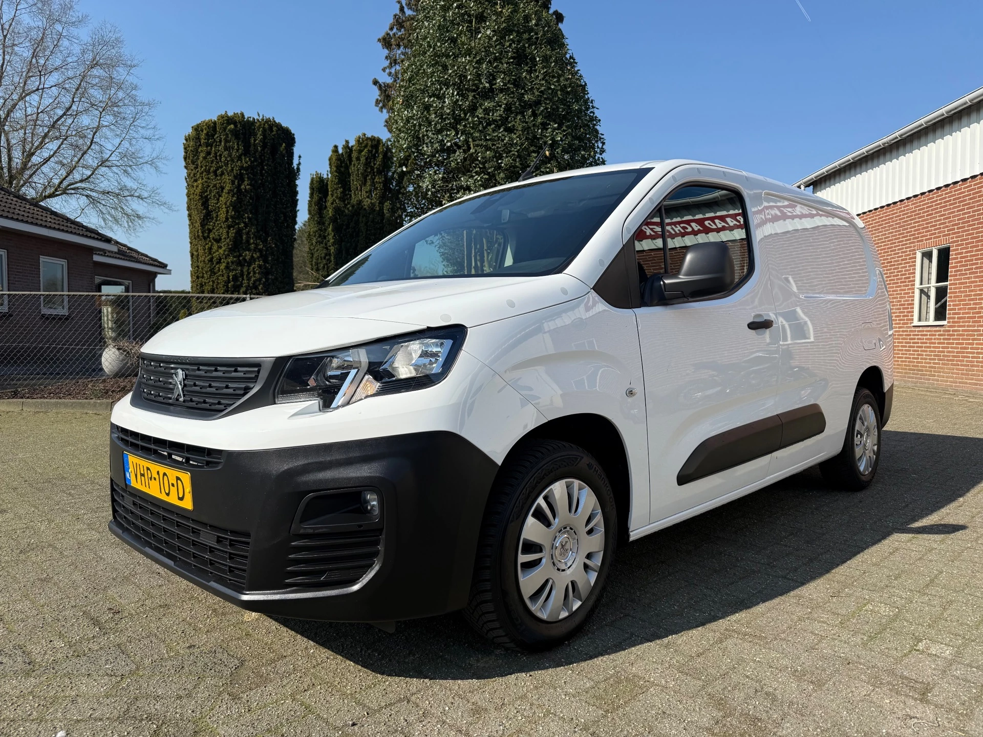 Hoofdafbeelding Peugeot Partner