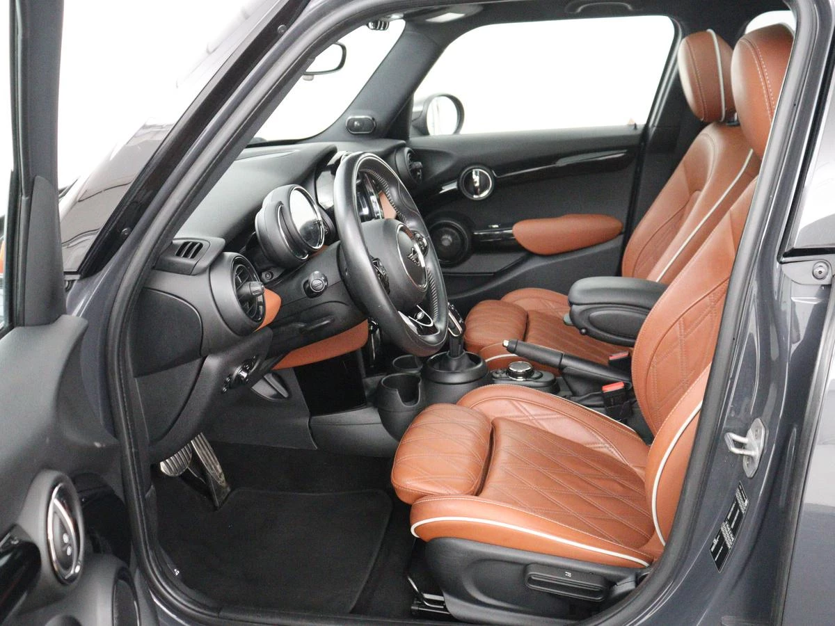 Hoofdafbeelding MINI 5-deurs