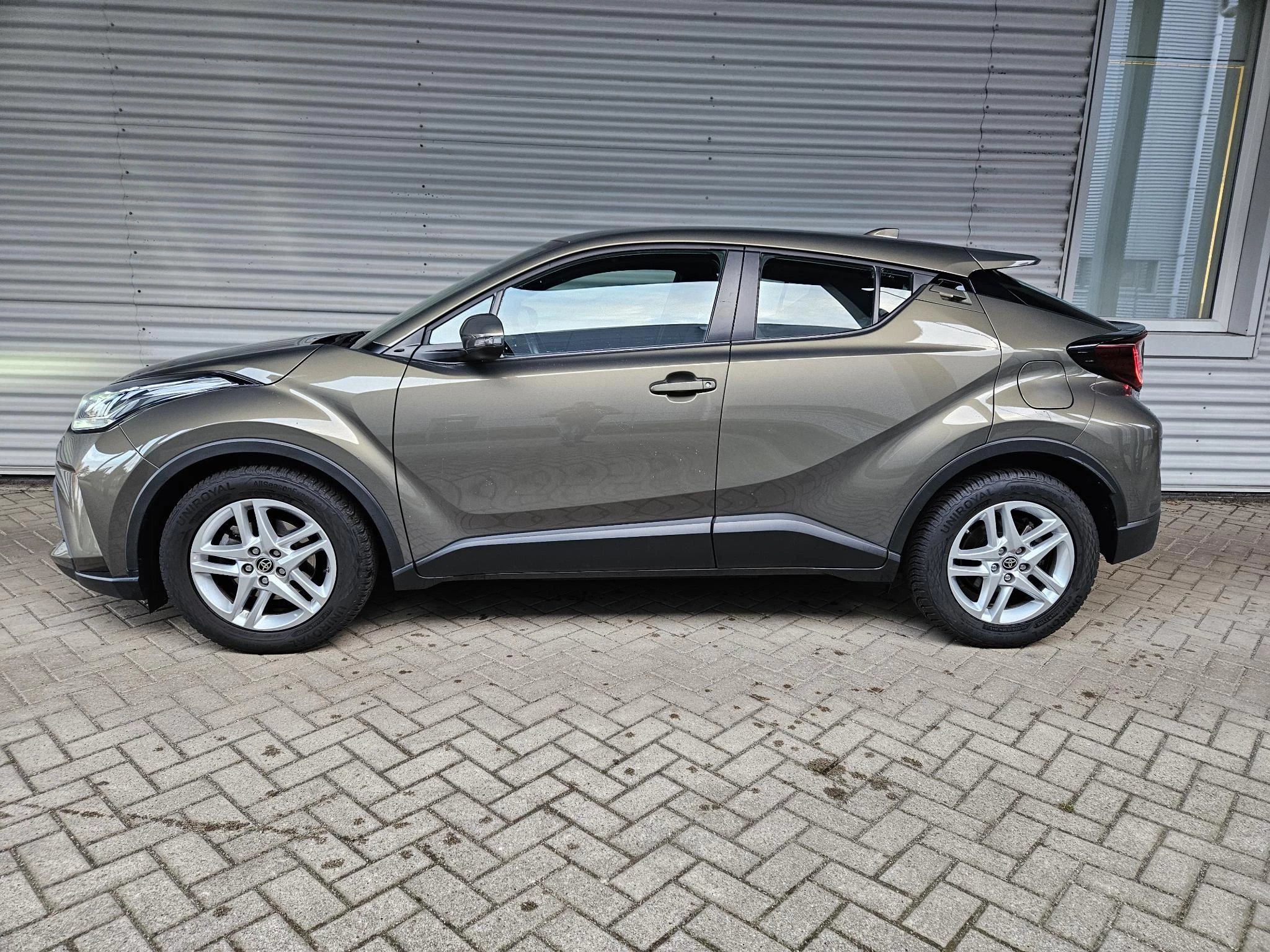 Hoofdafbeelding Toyota C-HR