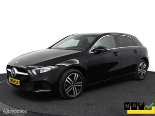 Mercedes-Benz A-klasse 250e 218pk Plug in Hybride NL Auto | 95,1% SOH | widescreen | Sfeerverlichting |  Leder | 360 Camera | Vol Opties | NL Auto | DEALER-STAAT
