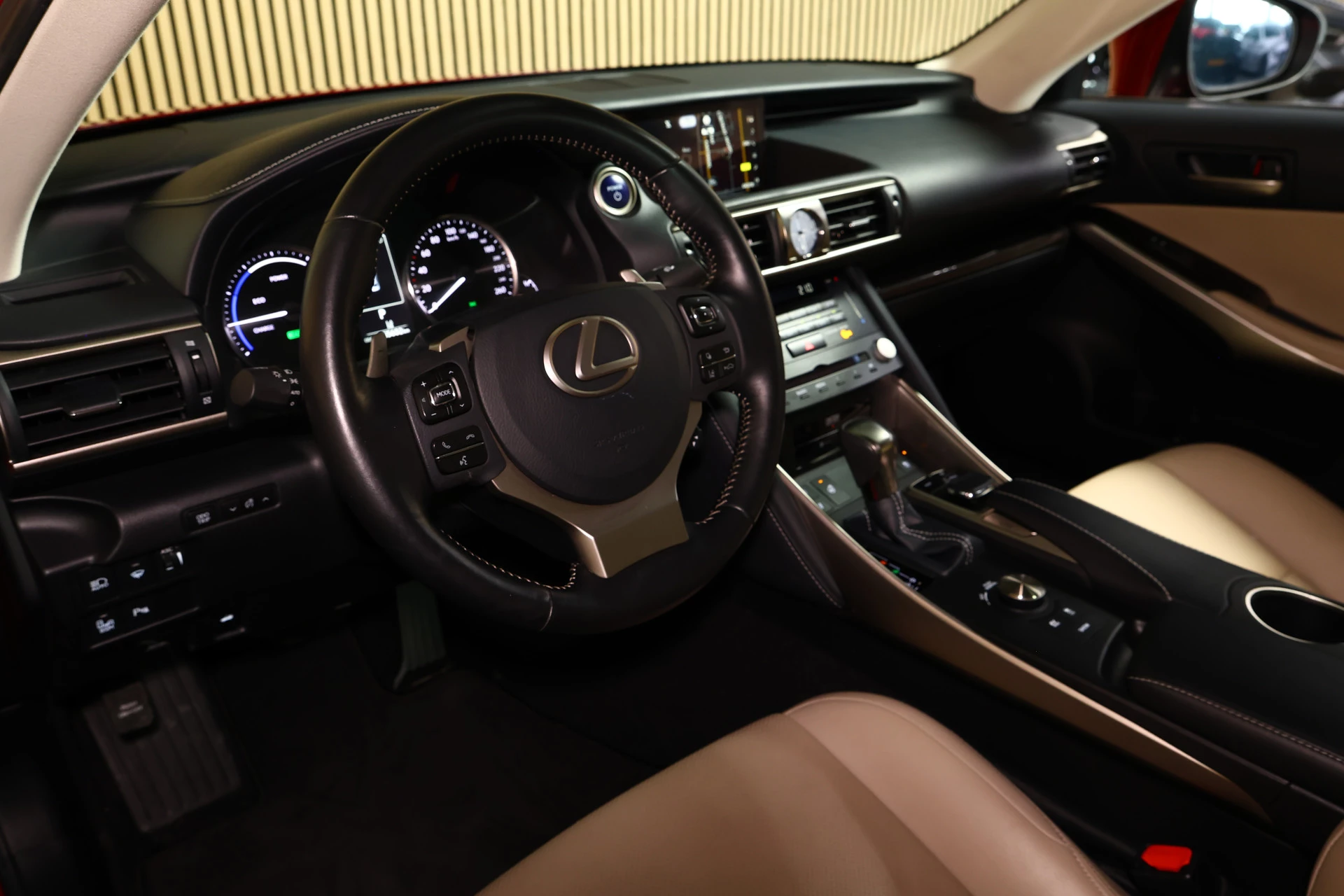 Hoofdafbeelding Lexus IS