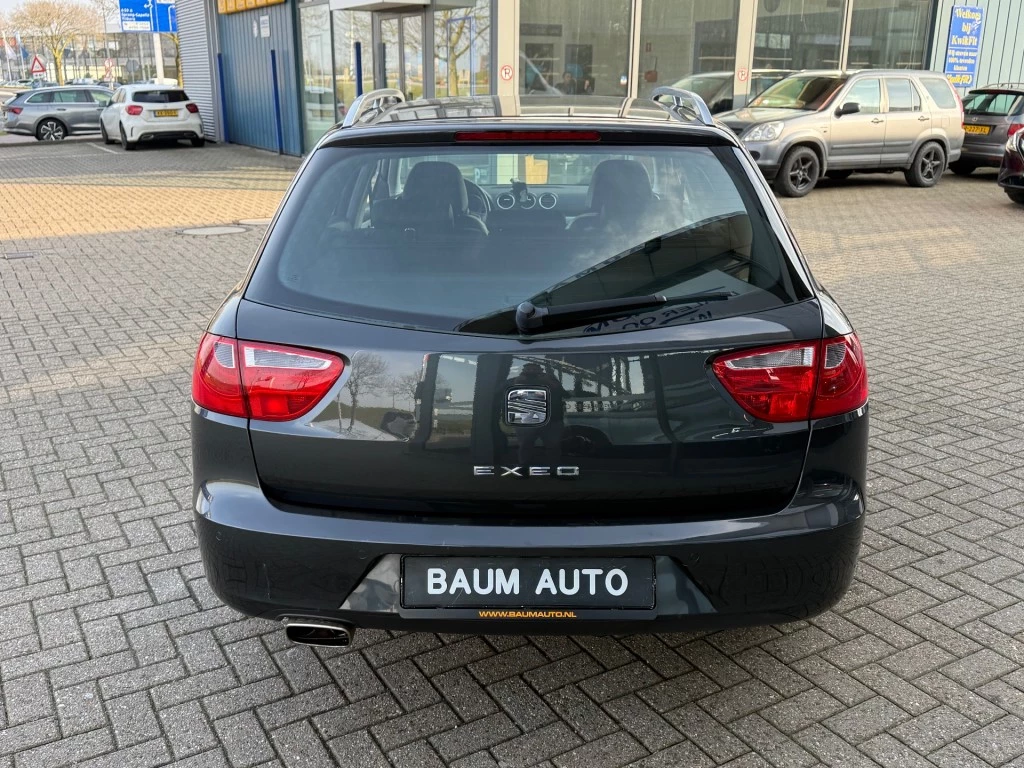 Hoofdafbeelding SEAT Exeo