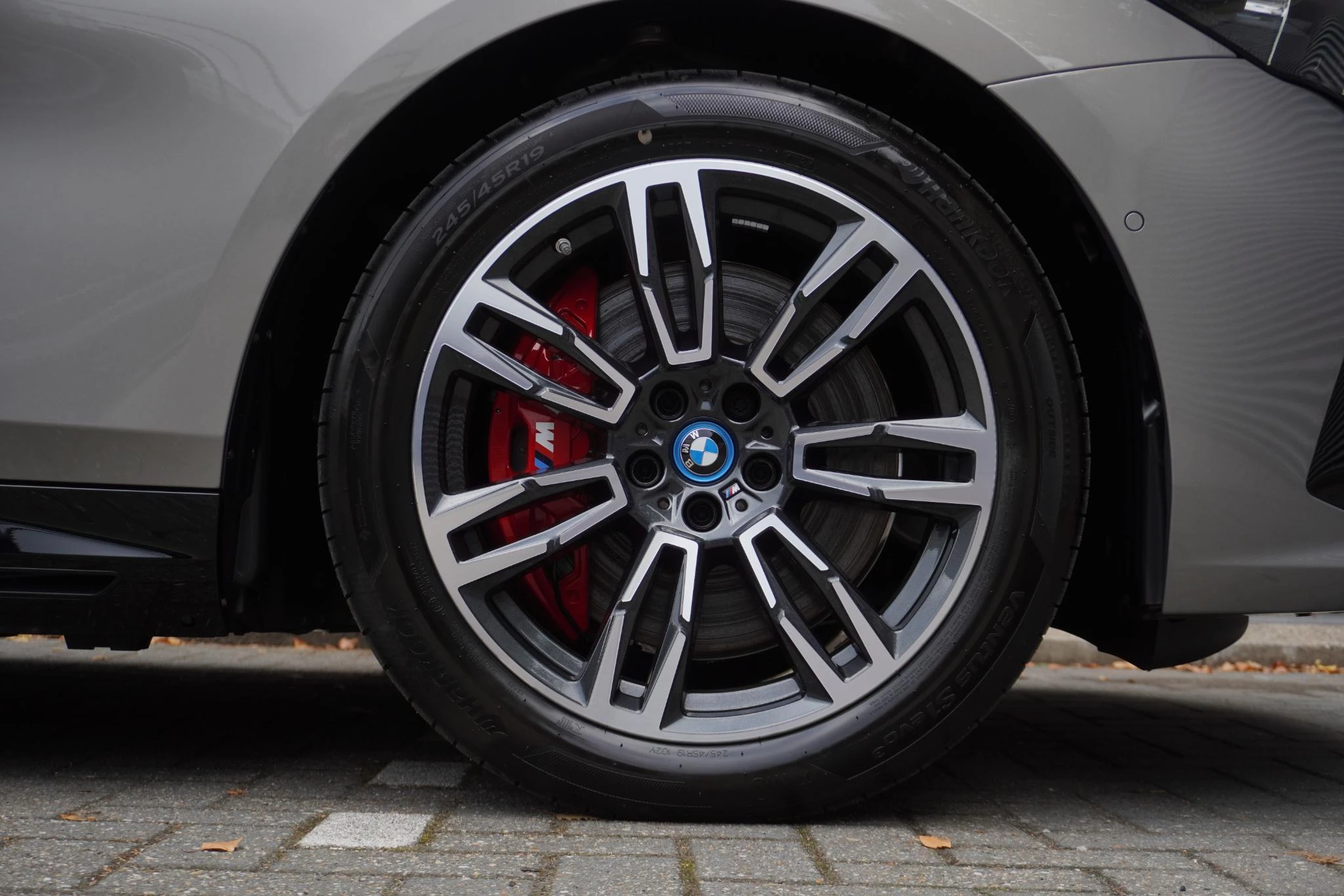 Hoofdafbeelding BMW i5
