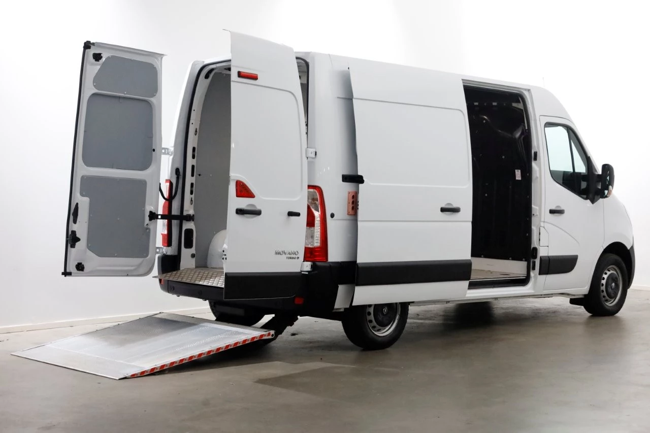 Hoofdafbeelding Opel Movano