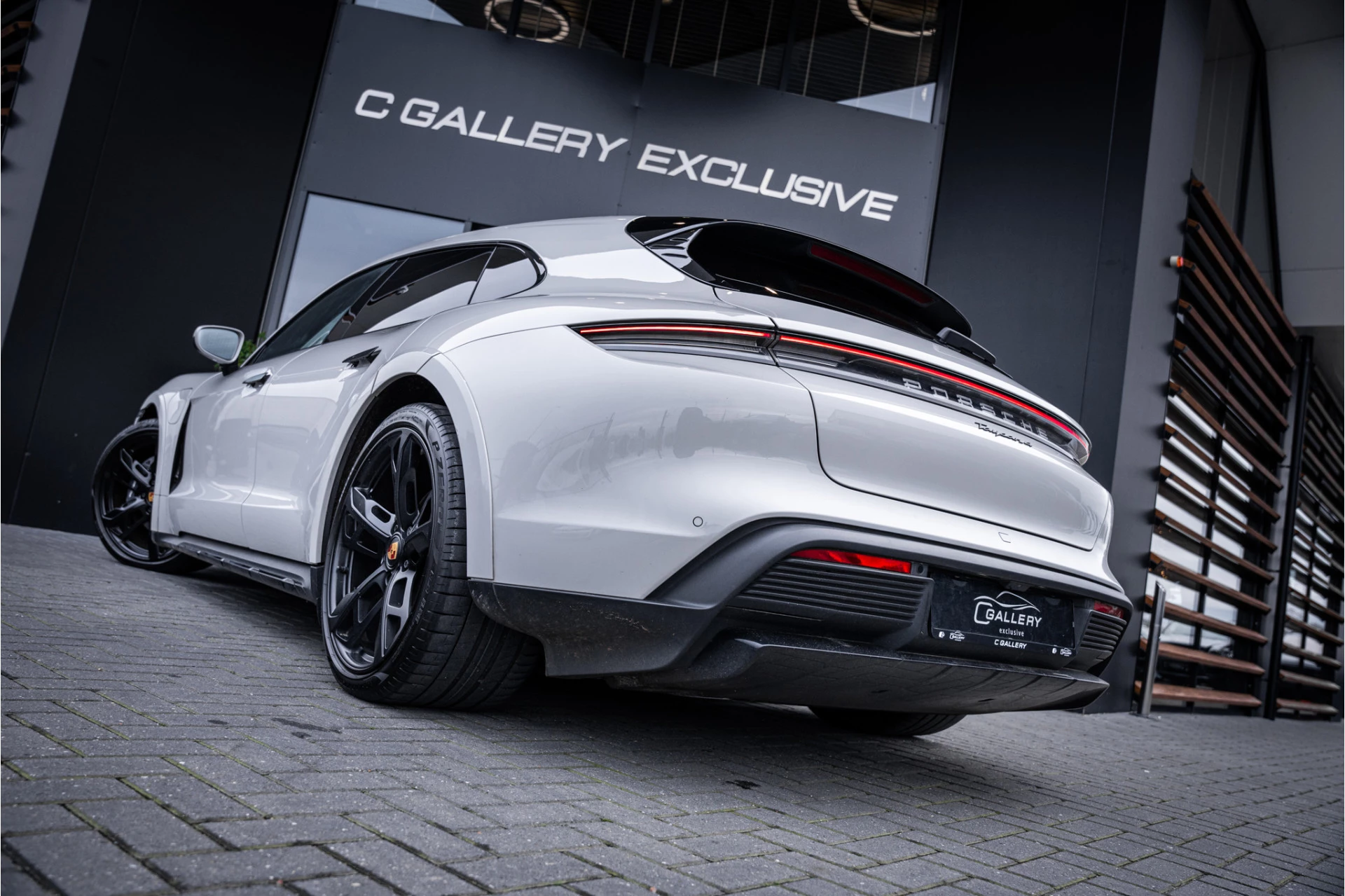 Hoofdafbeelding Porsche Taycan