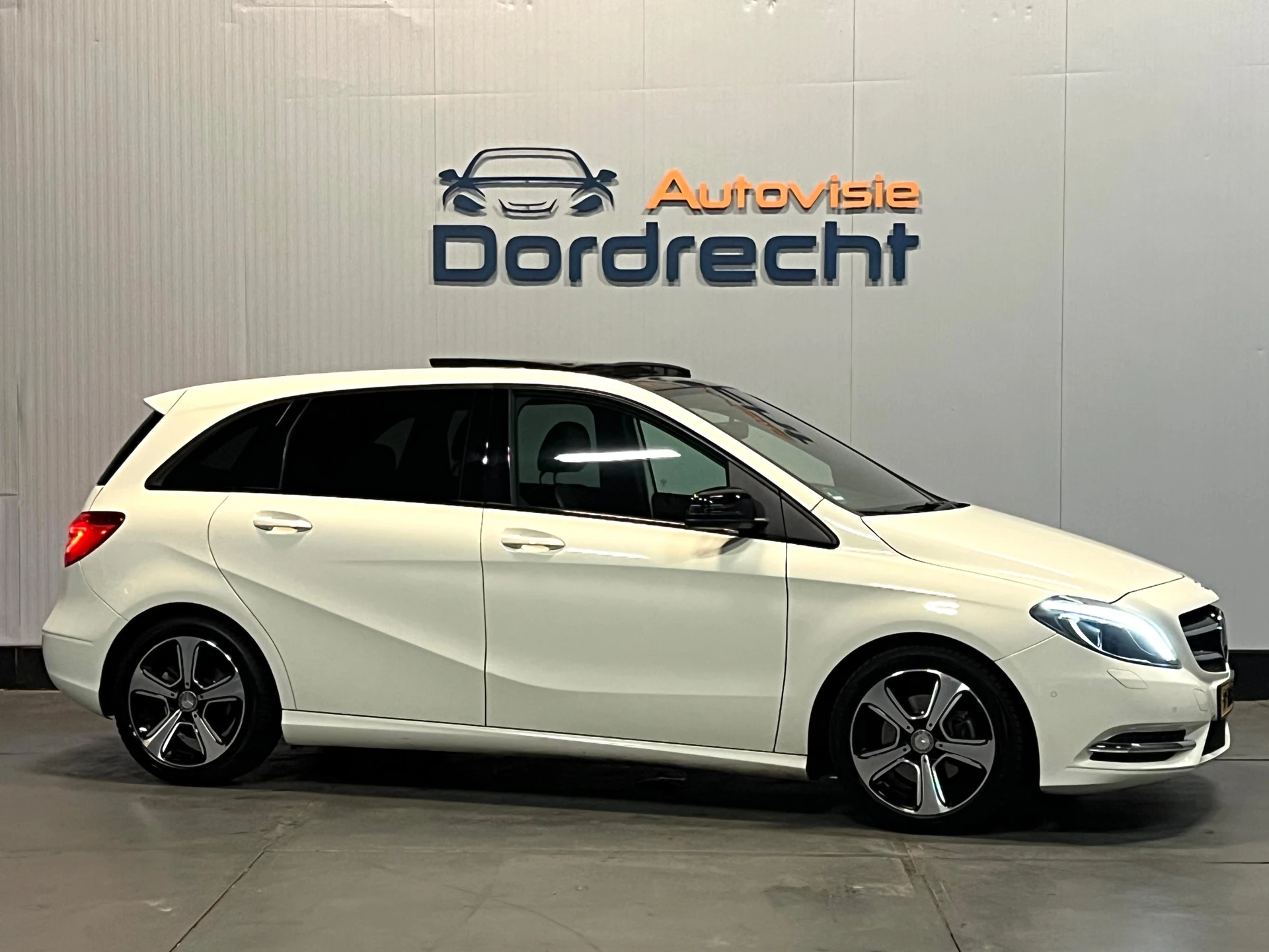 Hoofdafbeelding Mercedes-Benz B-Klasse