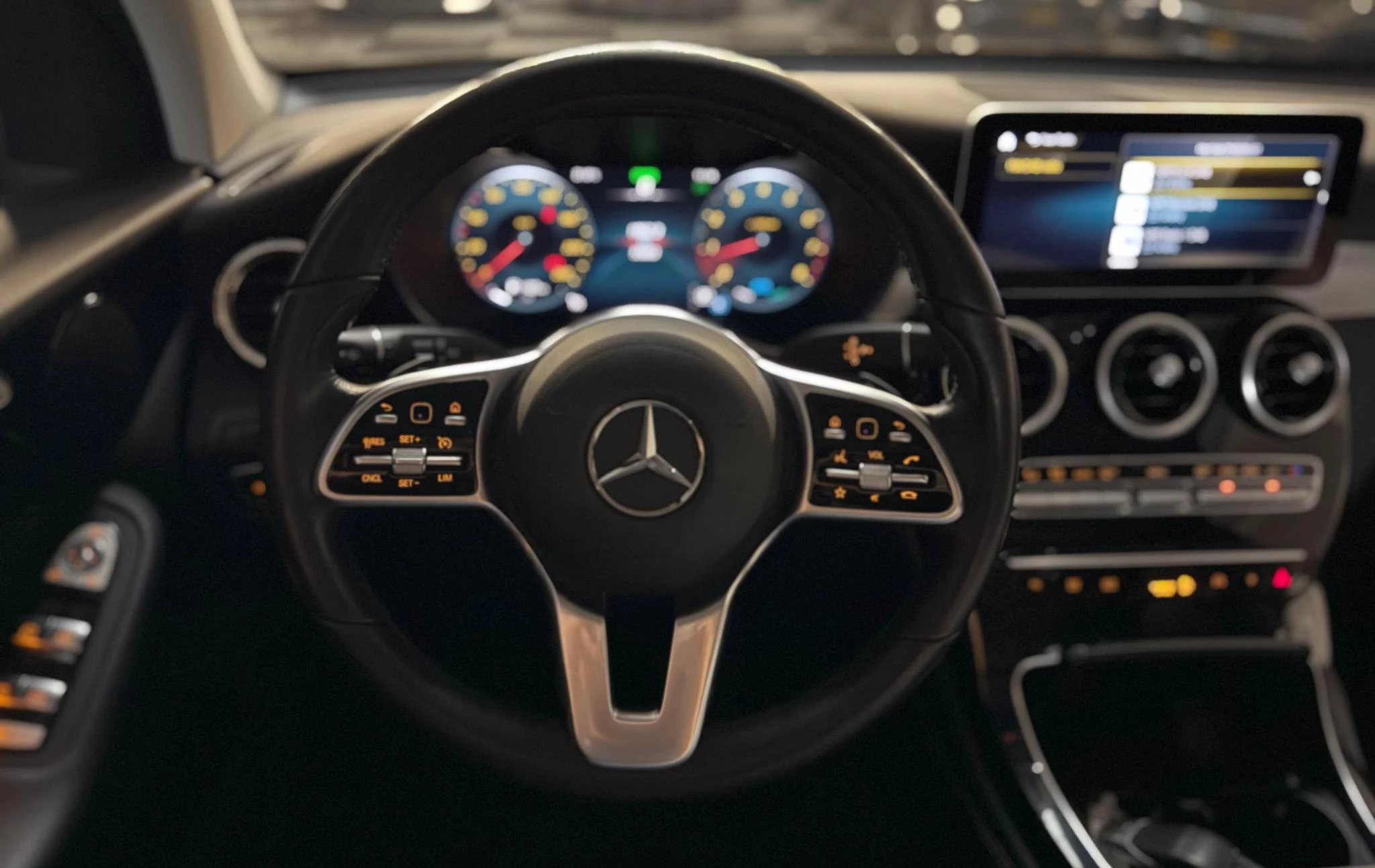Hoofdafbeelding Mercedes-Benz GLC