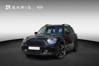 MINI Countryman C | John Cooper Works Trim Pakket | 19" LM JCW Circuit Spoke | Glazen panoramadak | Harman-Kardon sound system | Alarmsysteem klasse 3 | Achteruitrijcamera