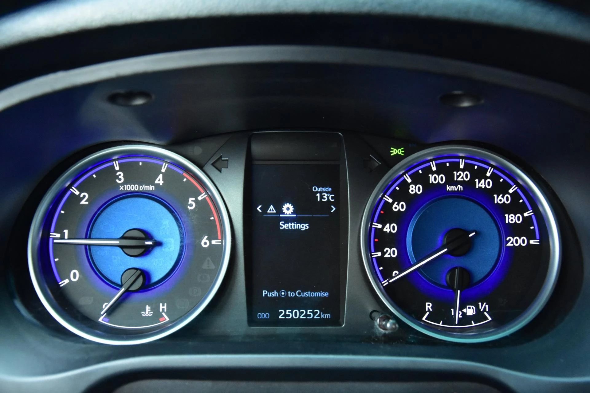 Hoofdafbeelding Toyota Hilux