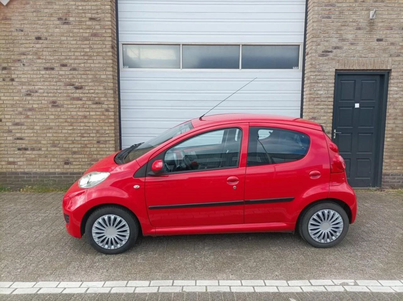 Hoofdafbeelding Peugeot 107