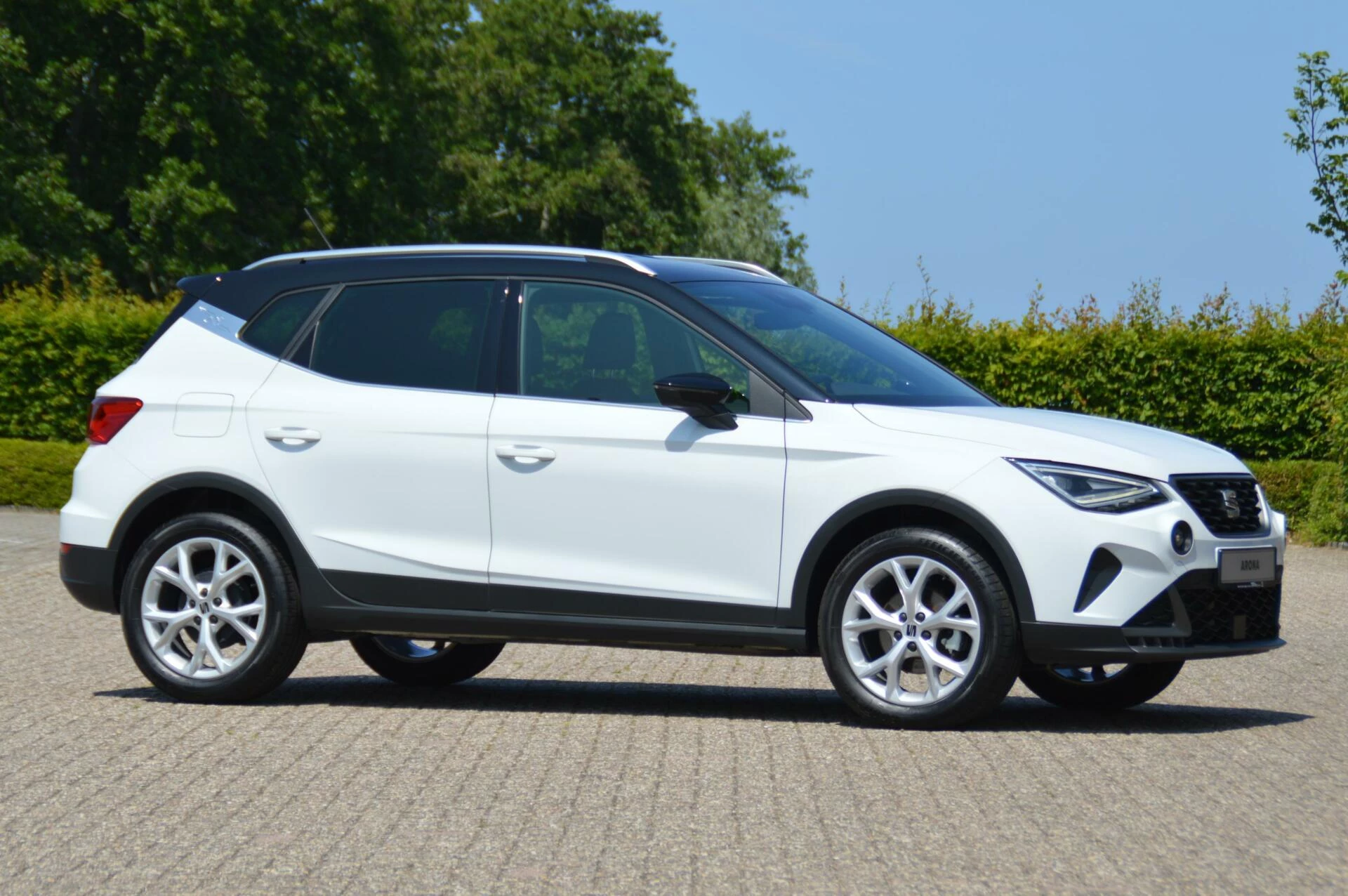 Hoofdafbeelding SEAT Arona