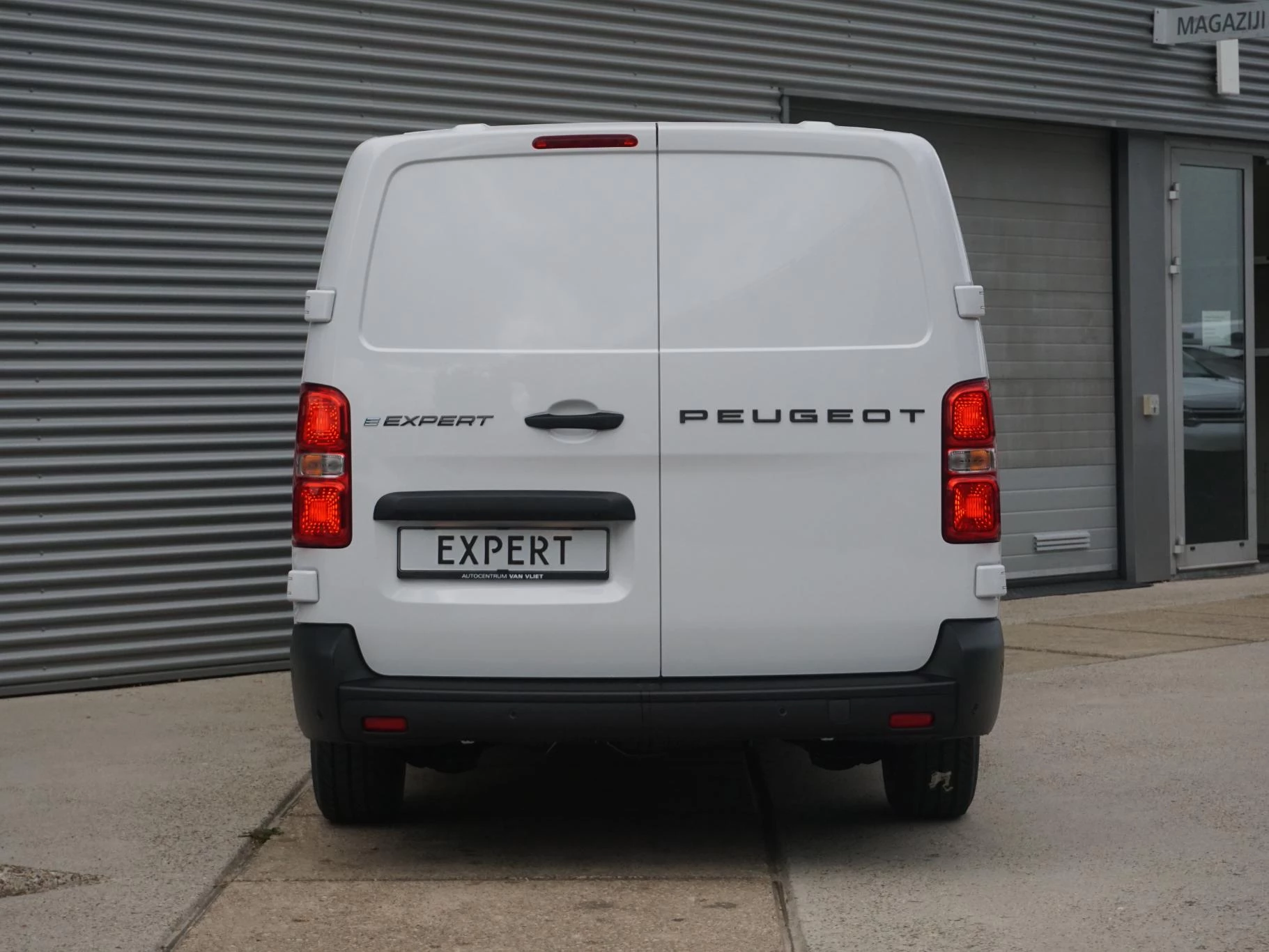 Hoofdafbeelding Peugeot e-Expert