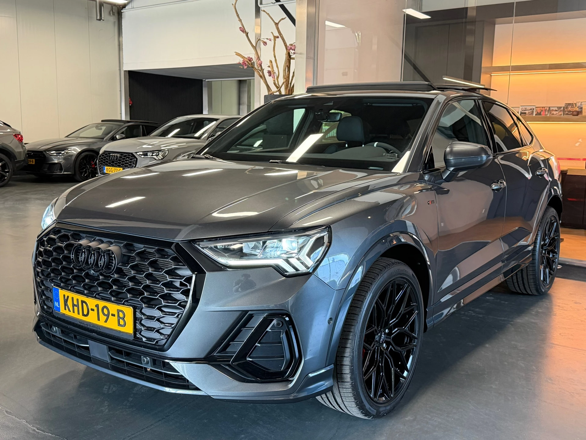 Hoofdafbeelding Audi Q3