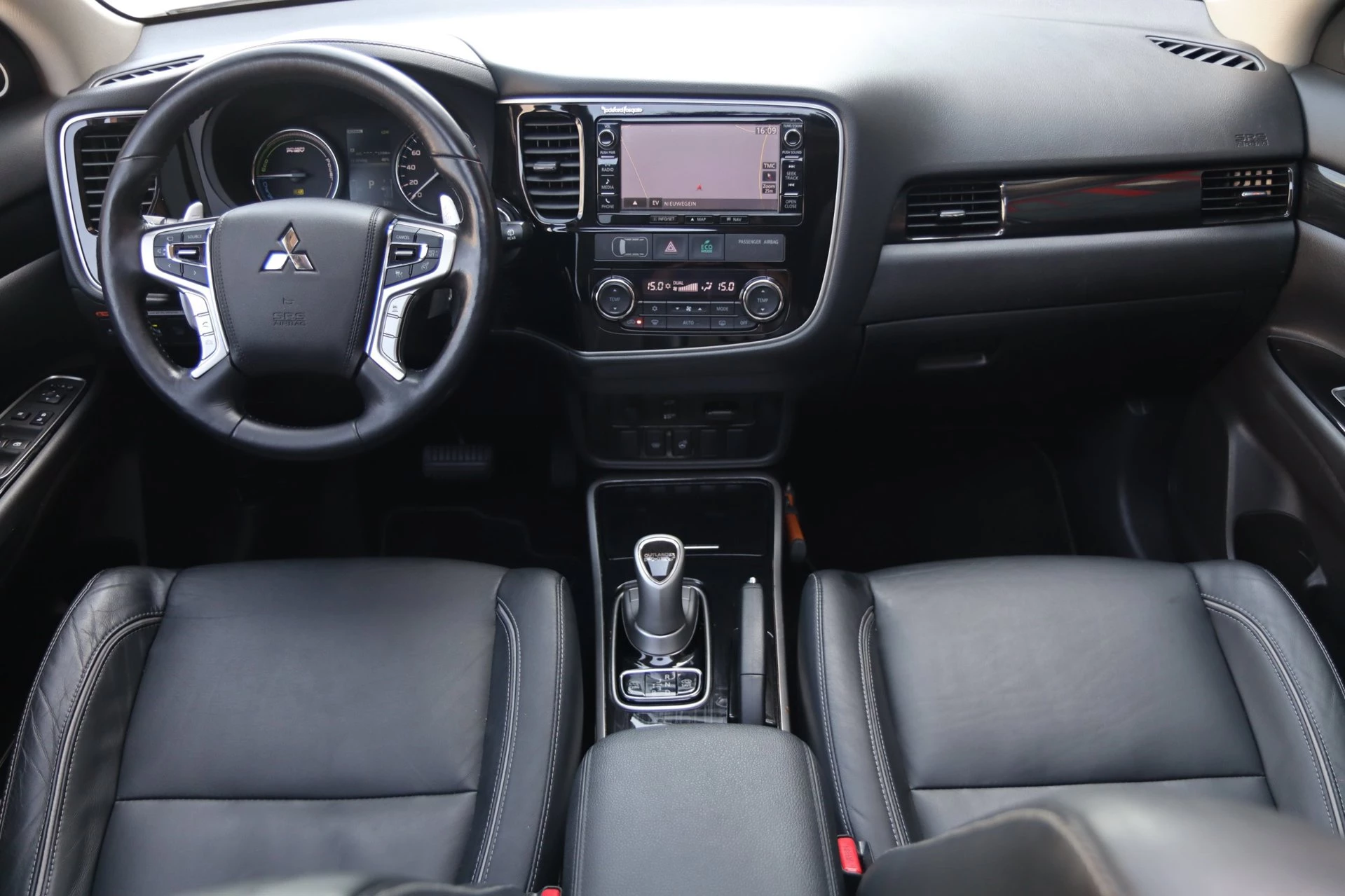 Hoofdafbeelding Mitsubishi Outlander