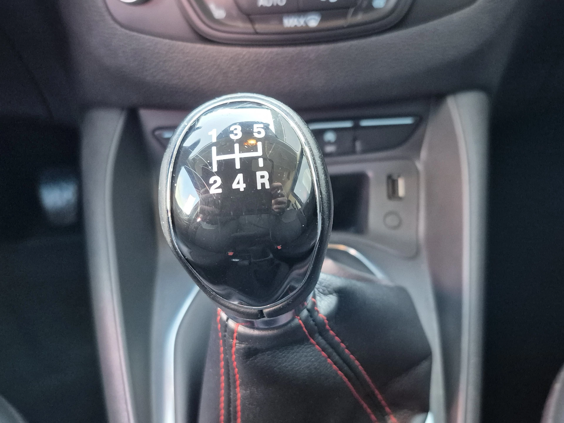 Hoofdafbeelding Ford Tourneo Courier