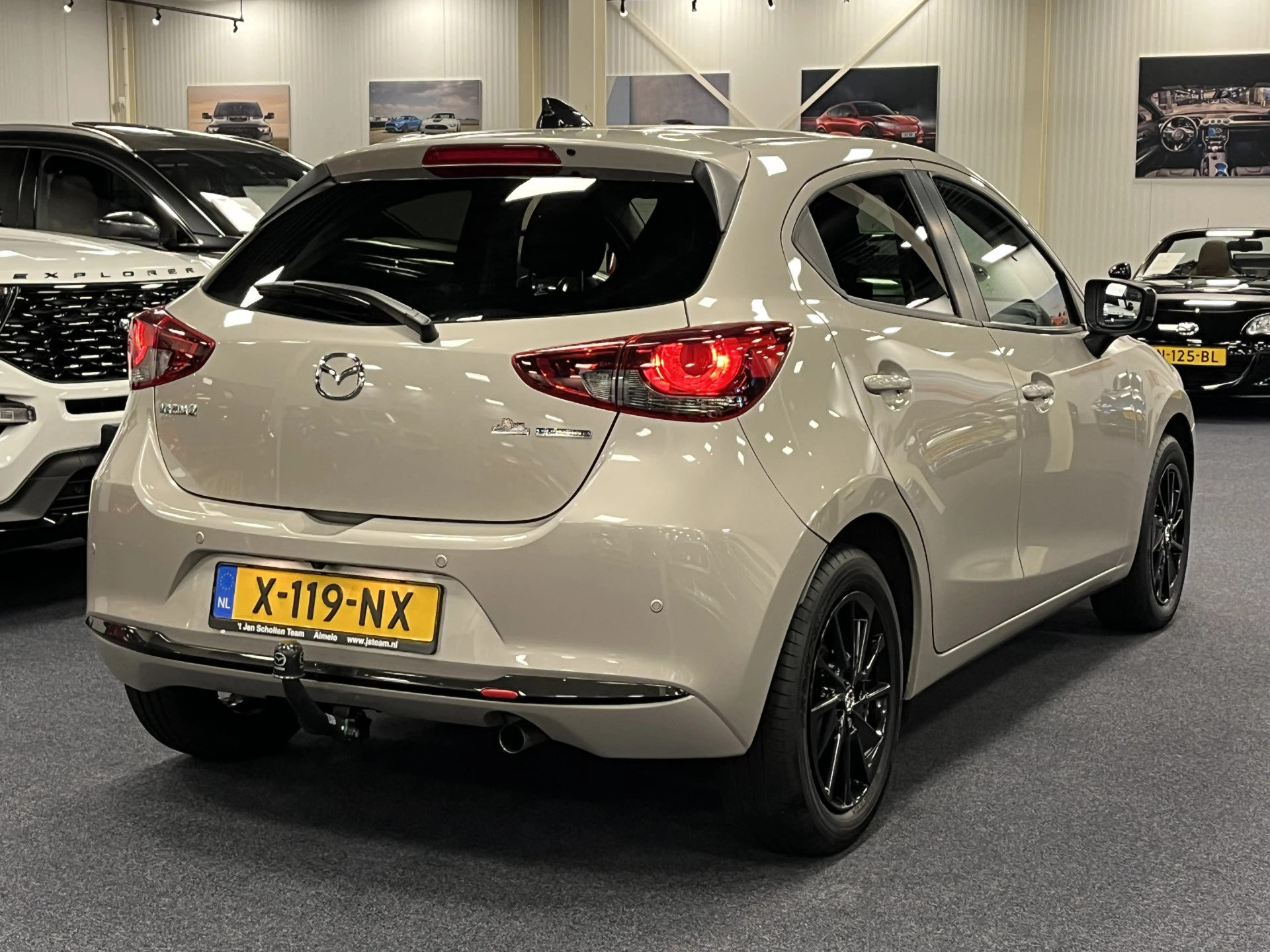 Hoofdafbeelding Mazda 2