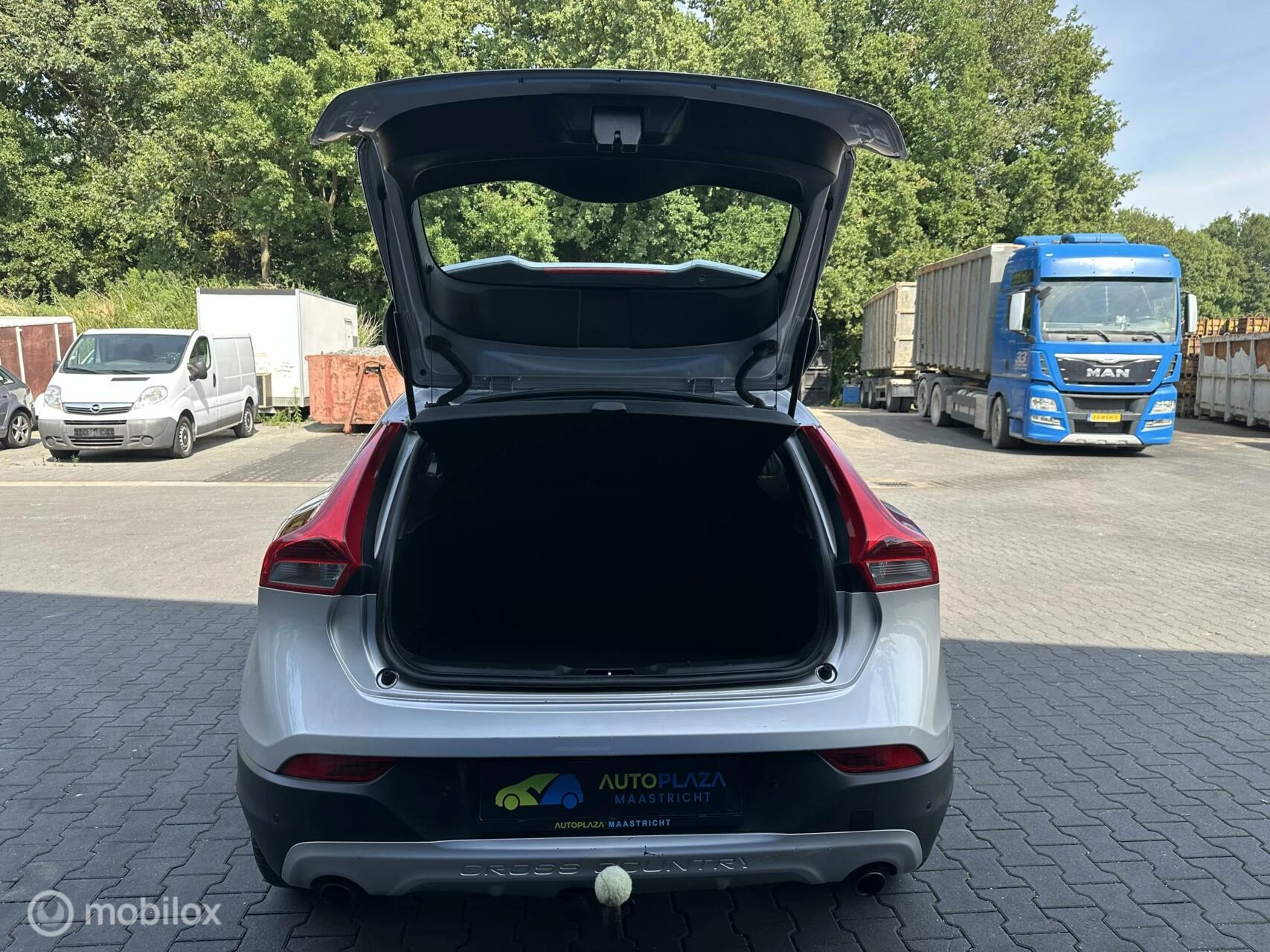 Hoofdafbeelding Volvo V40