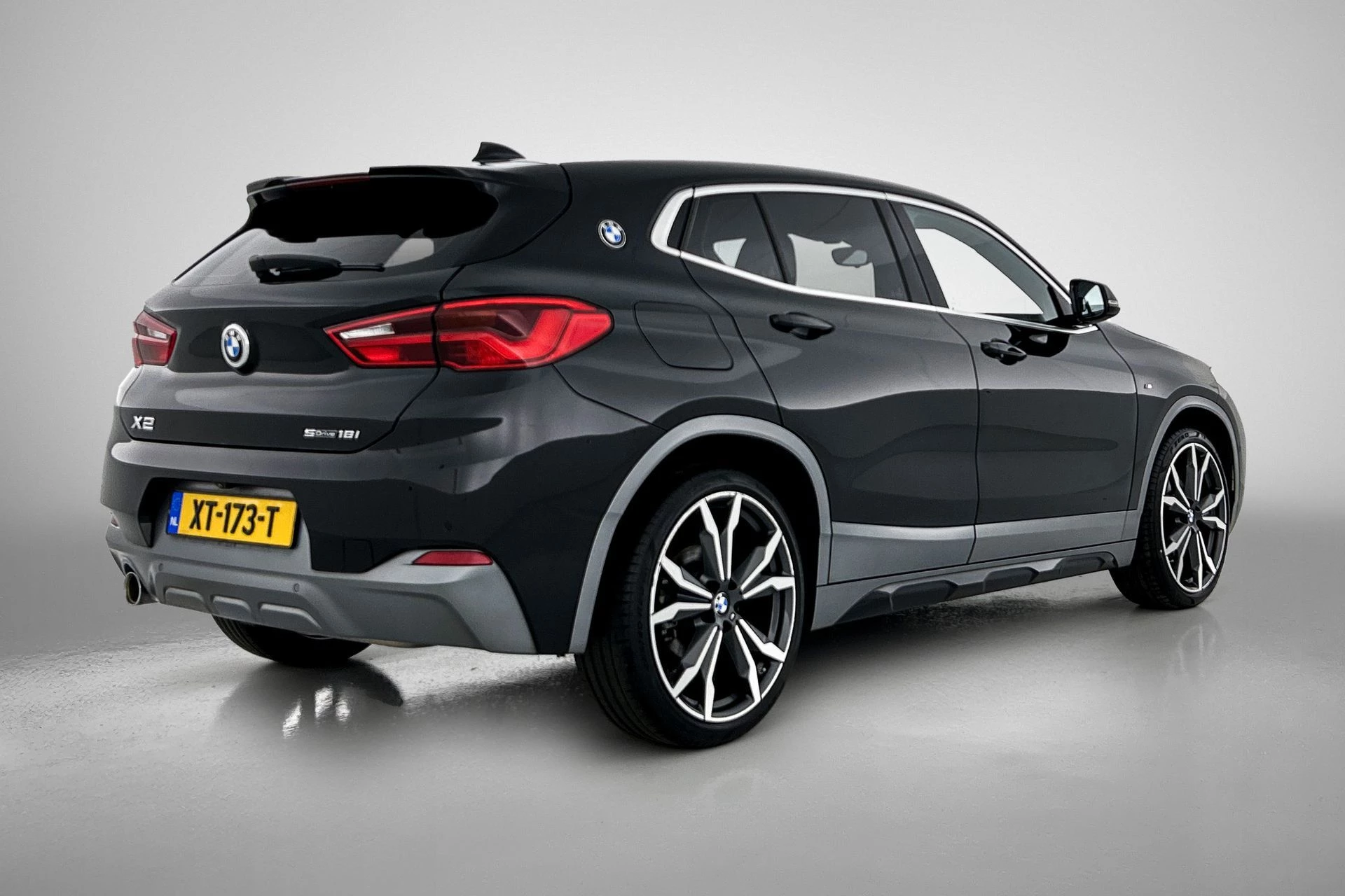 Hoofdafbeelding BMW X2