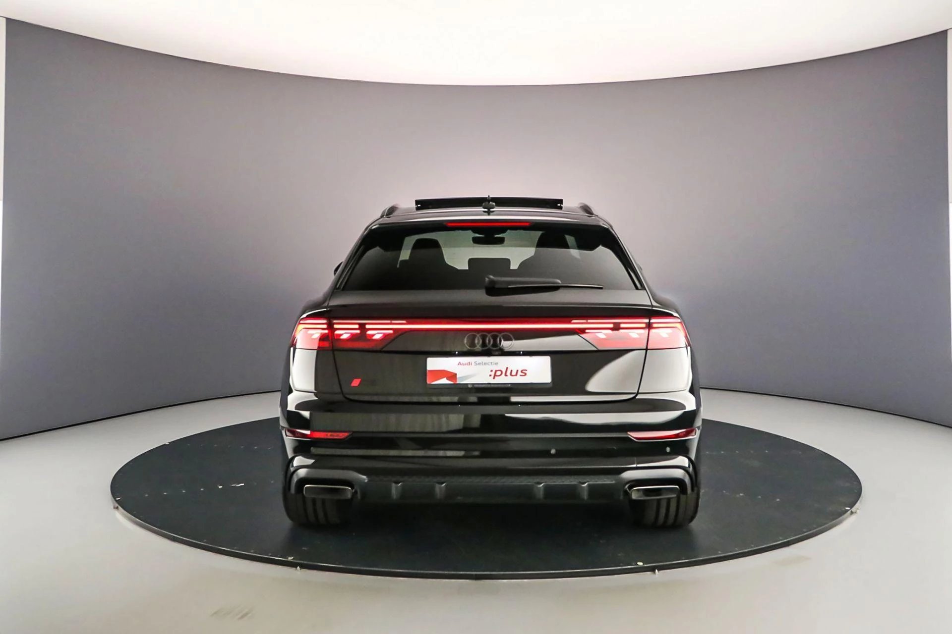 Hoofdafbeelding Audi Q8