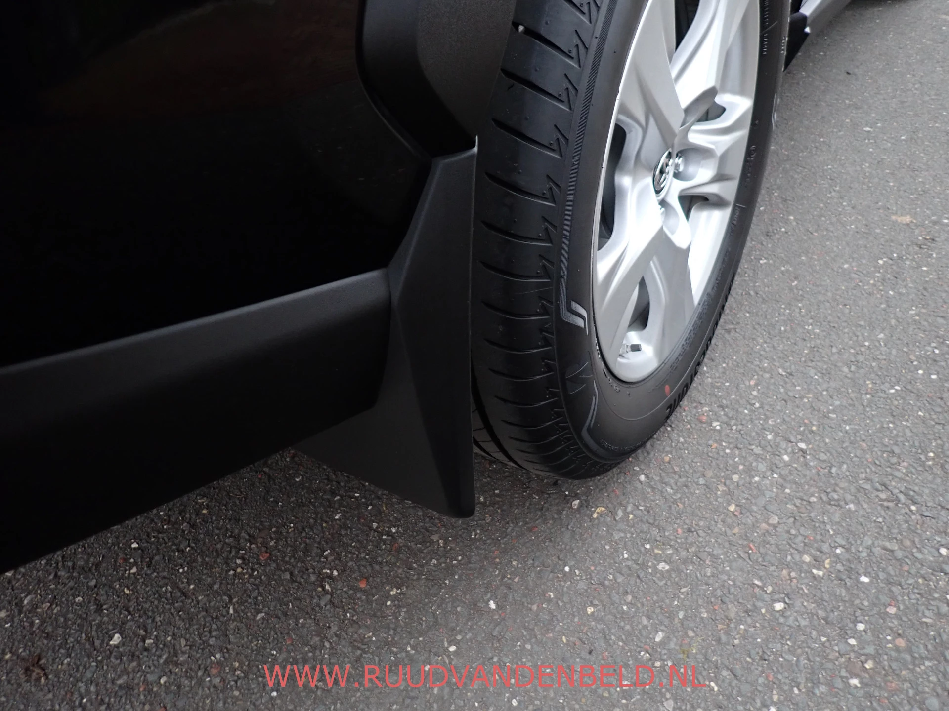 Hoofdafbeelding Toyota RAV4