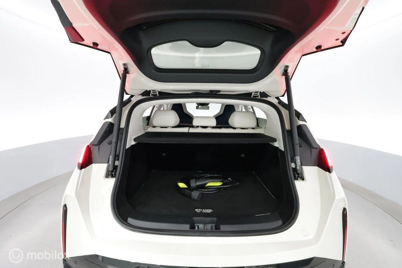 Hoofdafbeelding Zeekr X