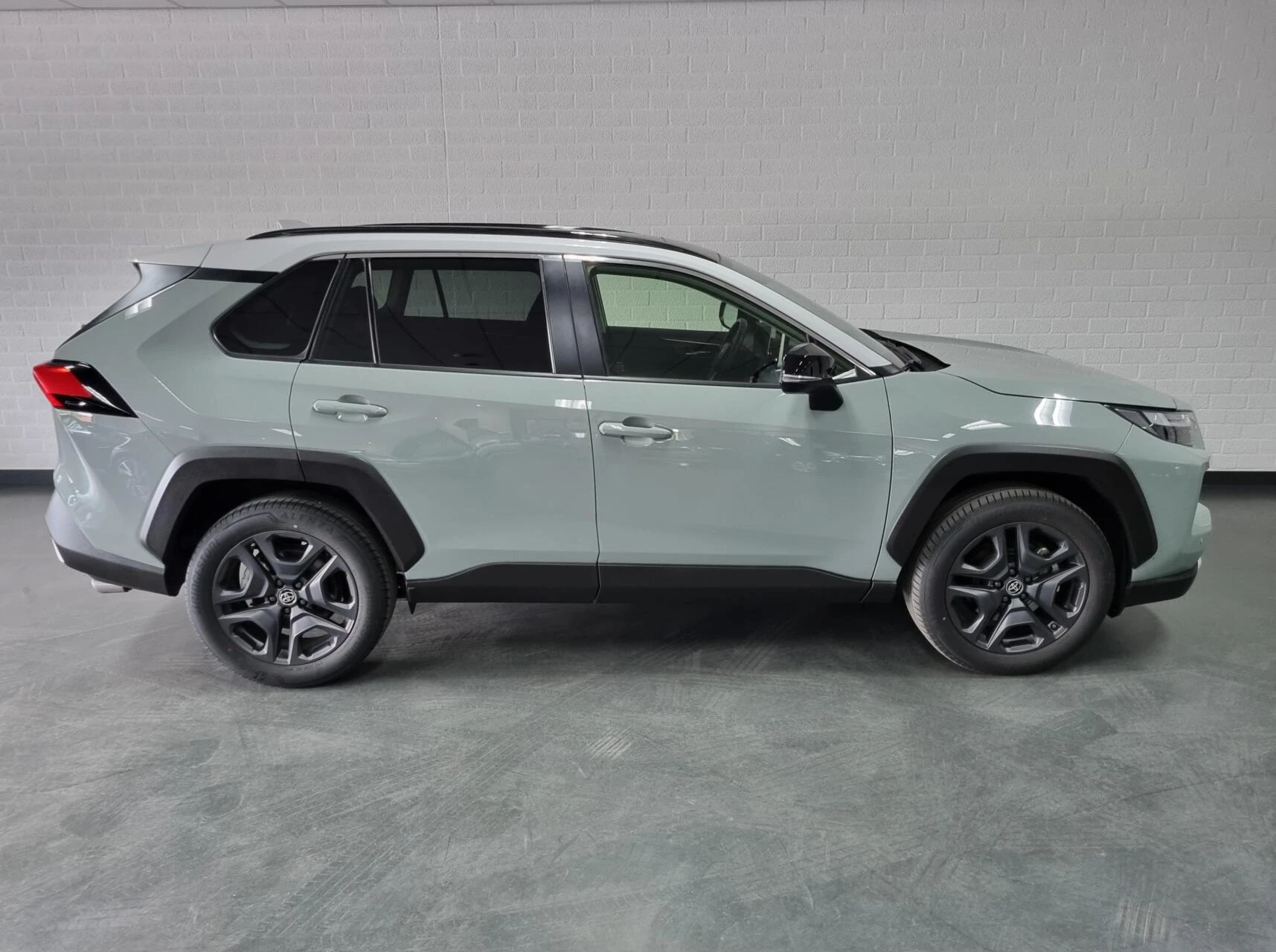 Hoofdafbeelding Toyota RAV4