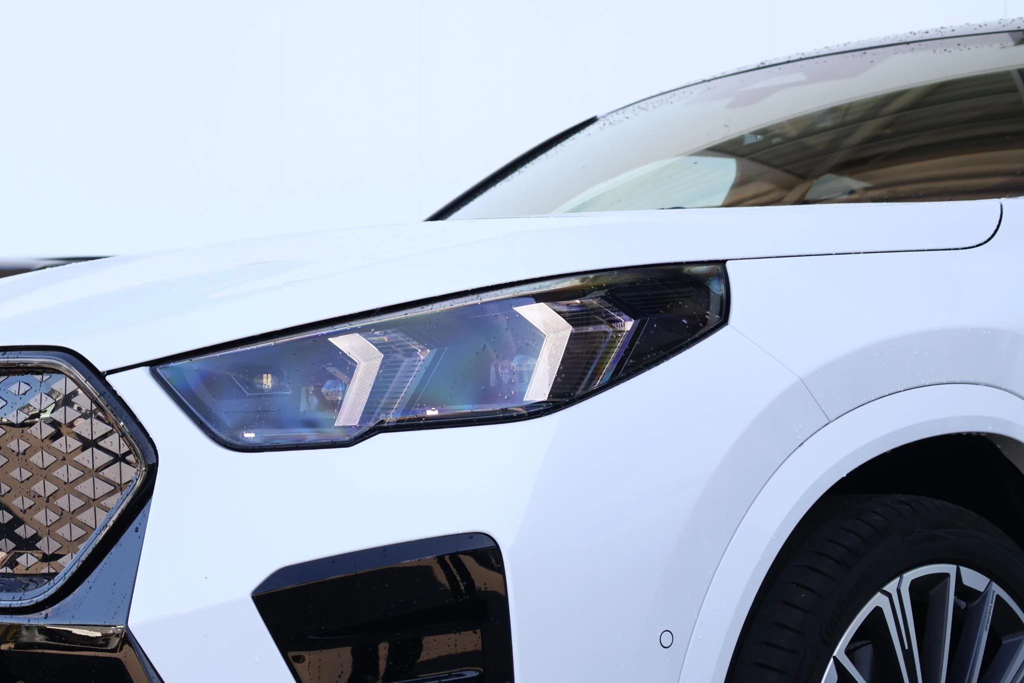 Hoofdafbeelding BMW iX2