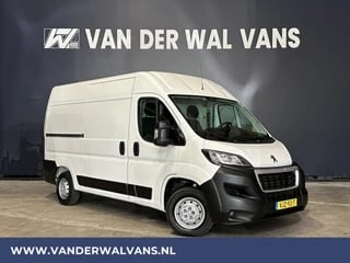 Peugeot Boxer 2.2 BlueHDi 140pk L2H2 Euro6 Airco | Camera | Navigatie | 2500kg Trekhaak Cruisecontrol, Parkeersensoren, Bijrijdersbank