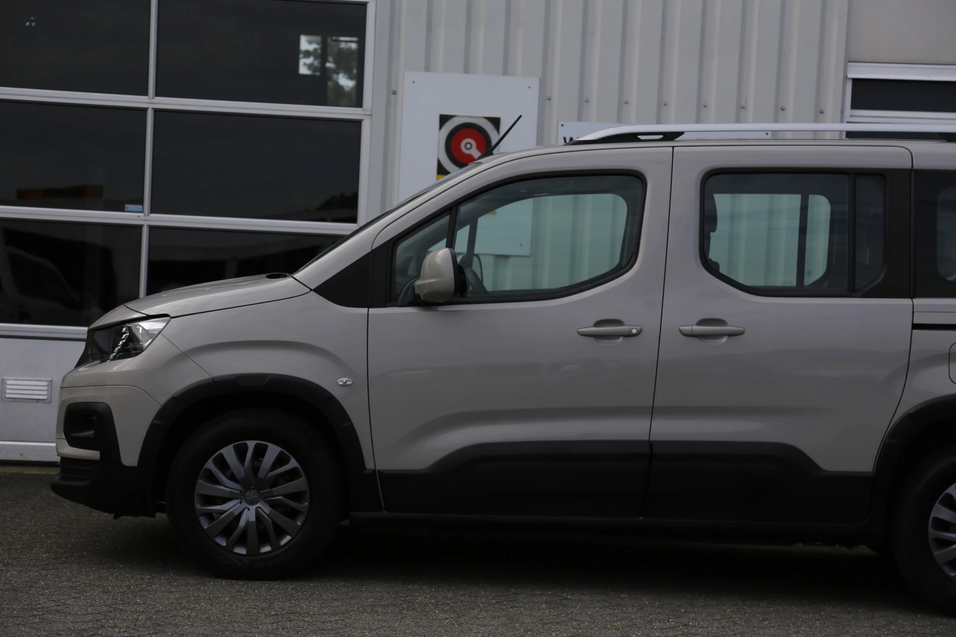 Hoofdafbeelding Peugeot Rifter