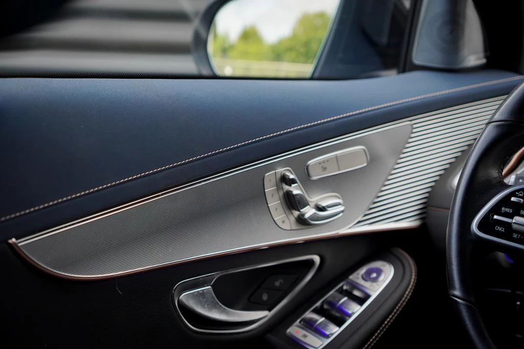 Hoofdafbeelding Mercedes-Benz EQC