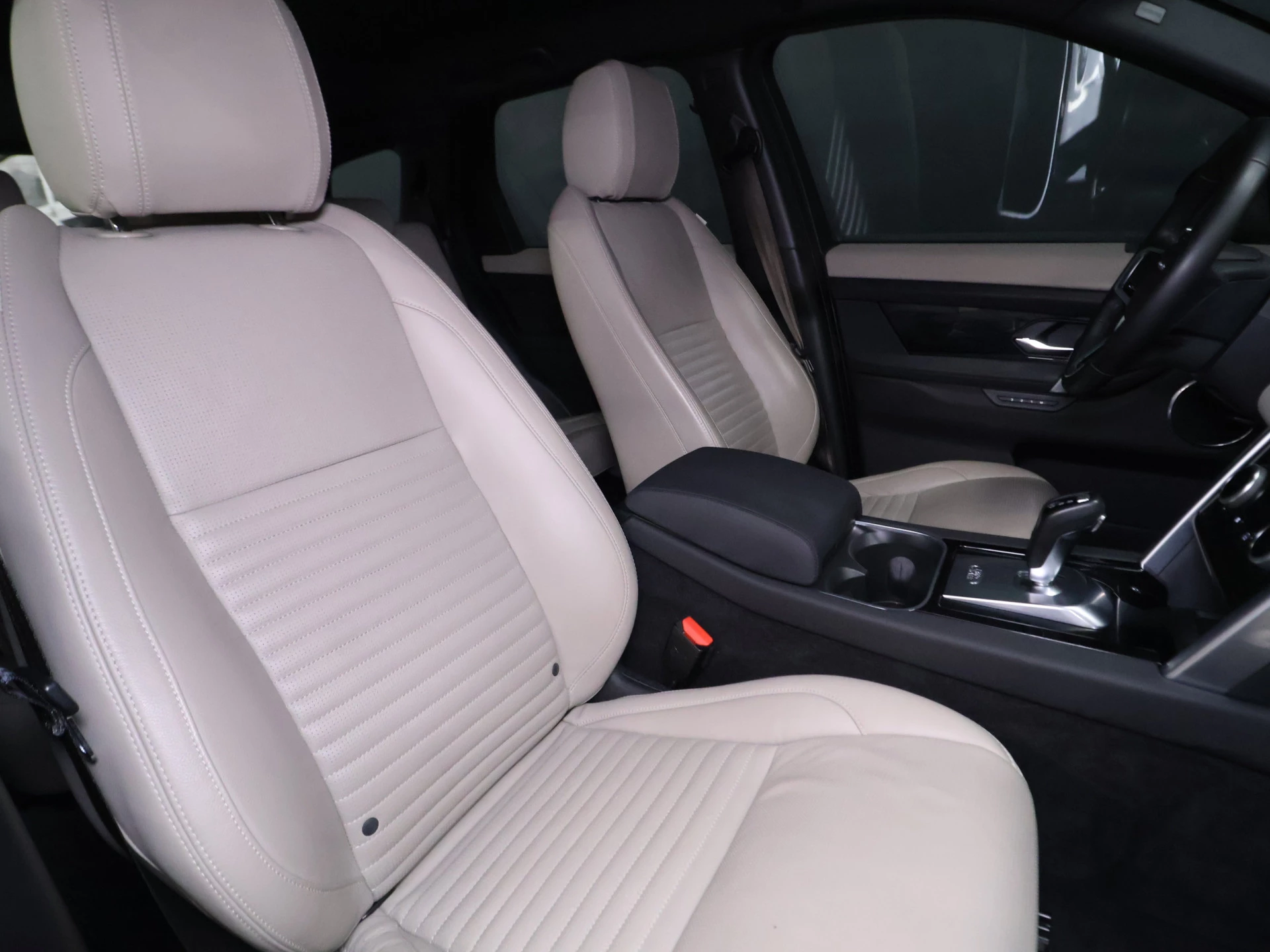 Hoofdafbeelding Land Rover Discovery Sport