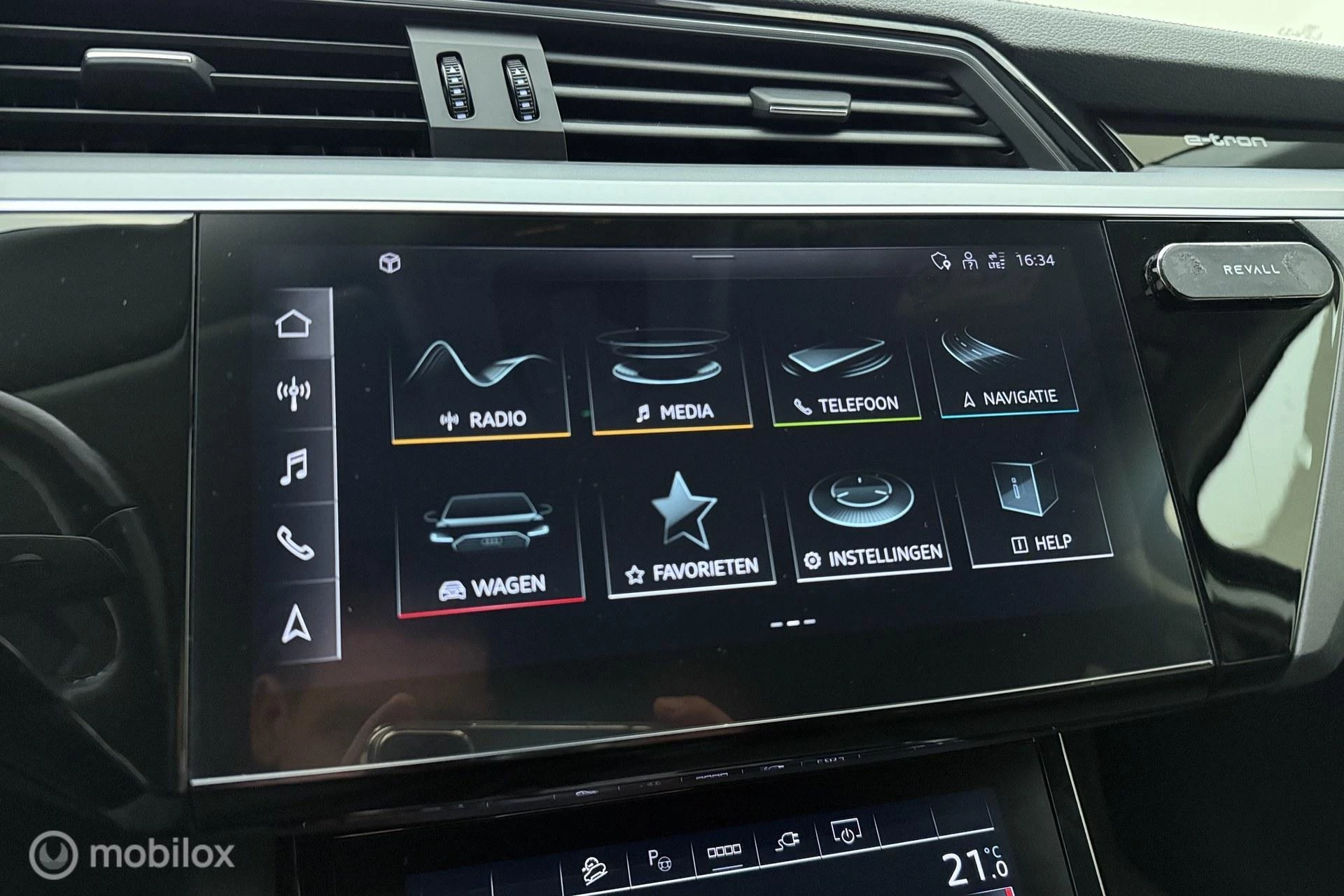 Hoofdafbeelding Audi e-tron