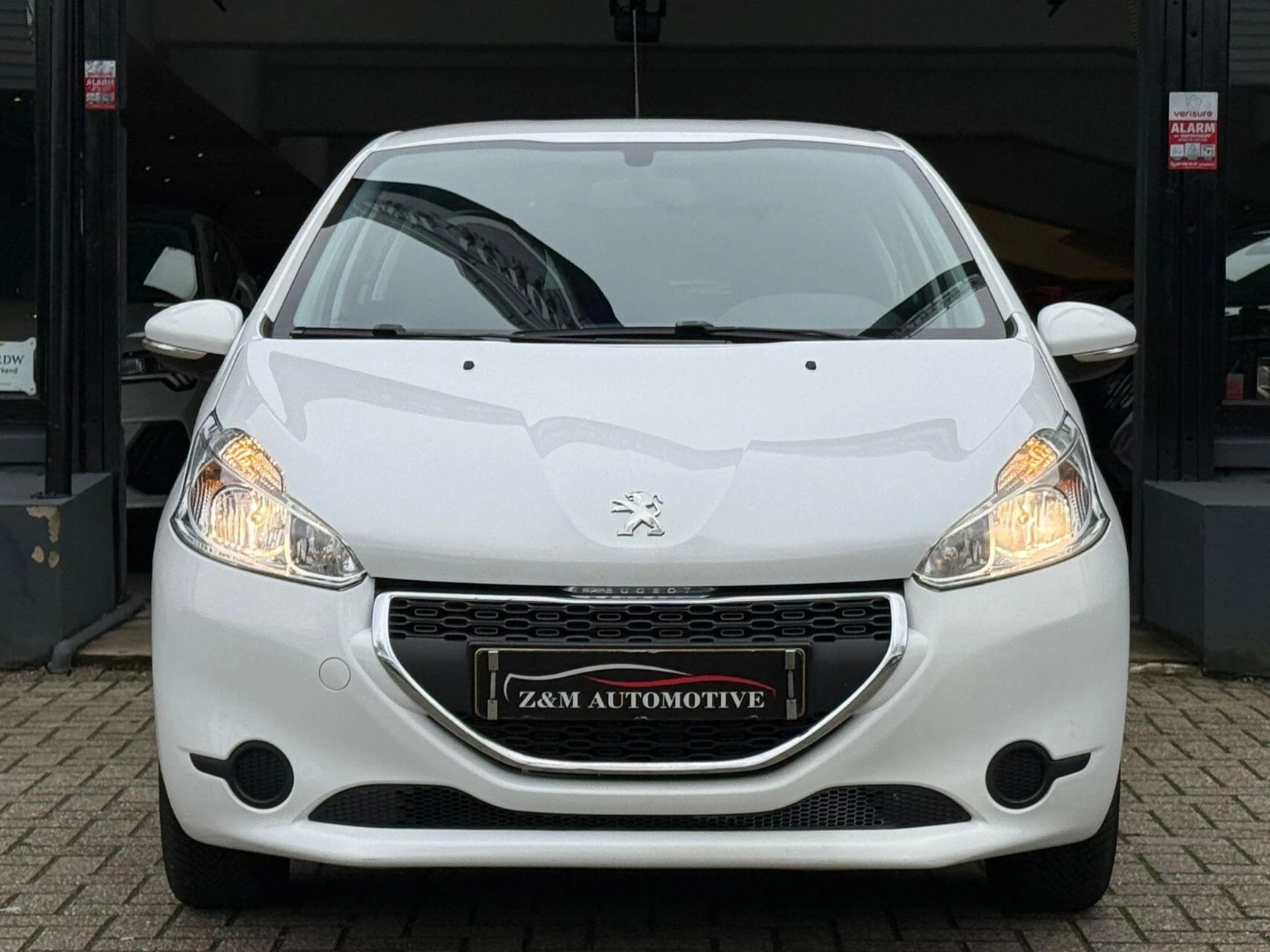 Hoofdafbeelding Peugeot 208