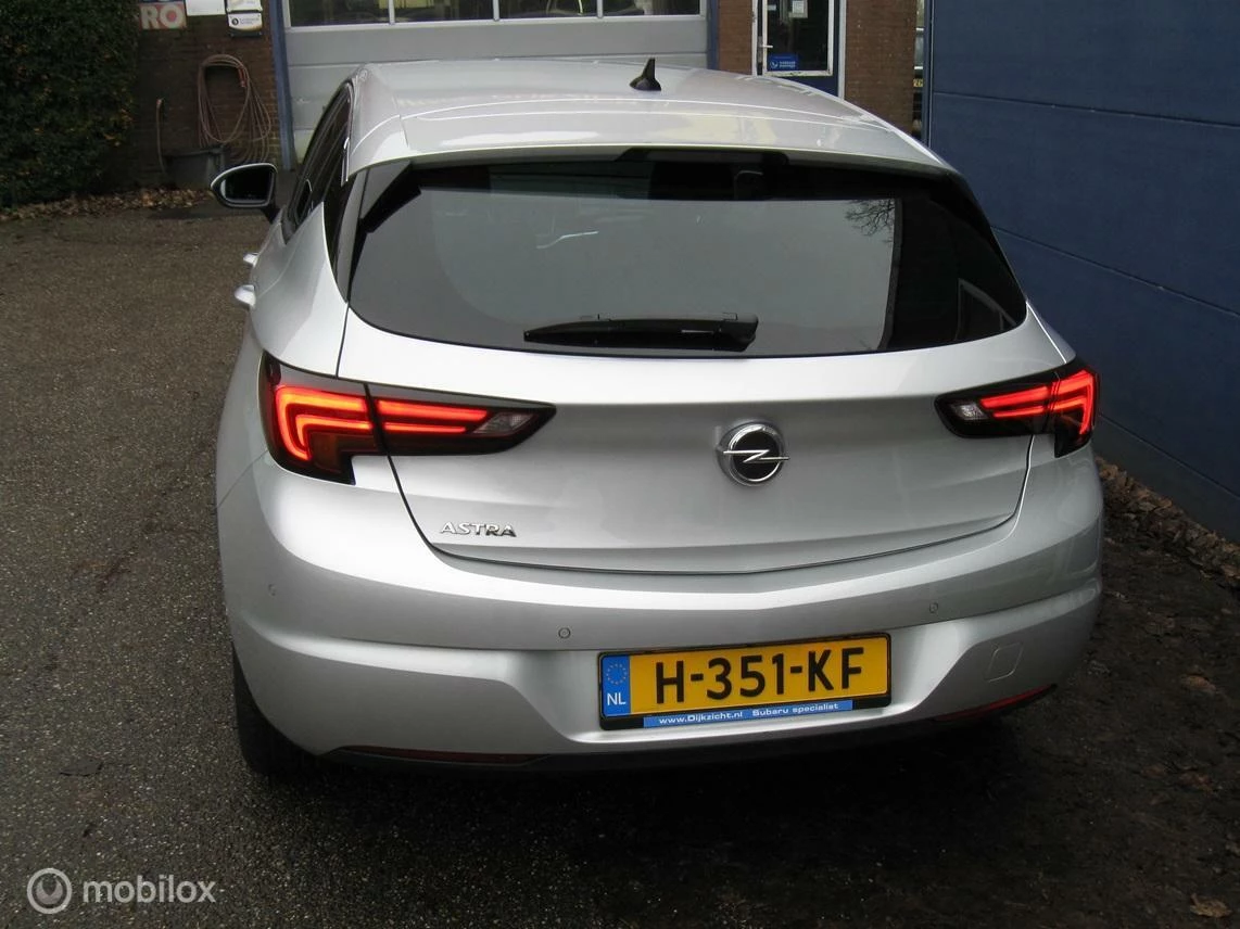 Hoofdafbeelding Opel Astra