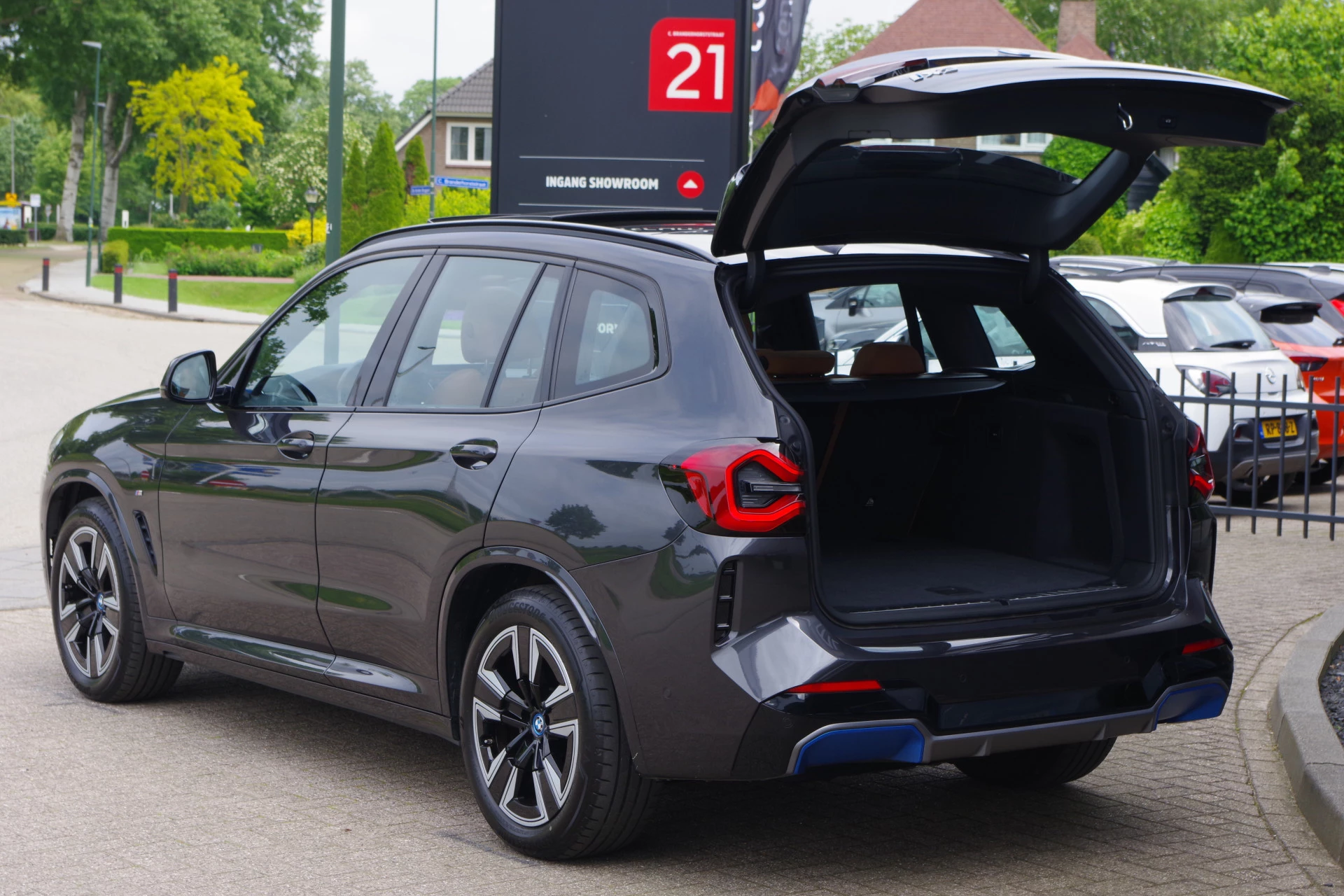 Hoofdafbeelding BMW iX3