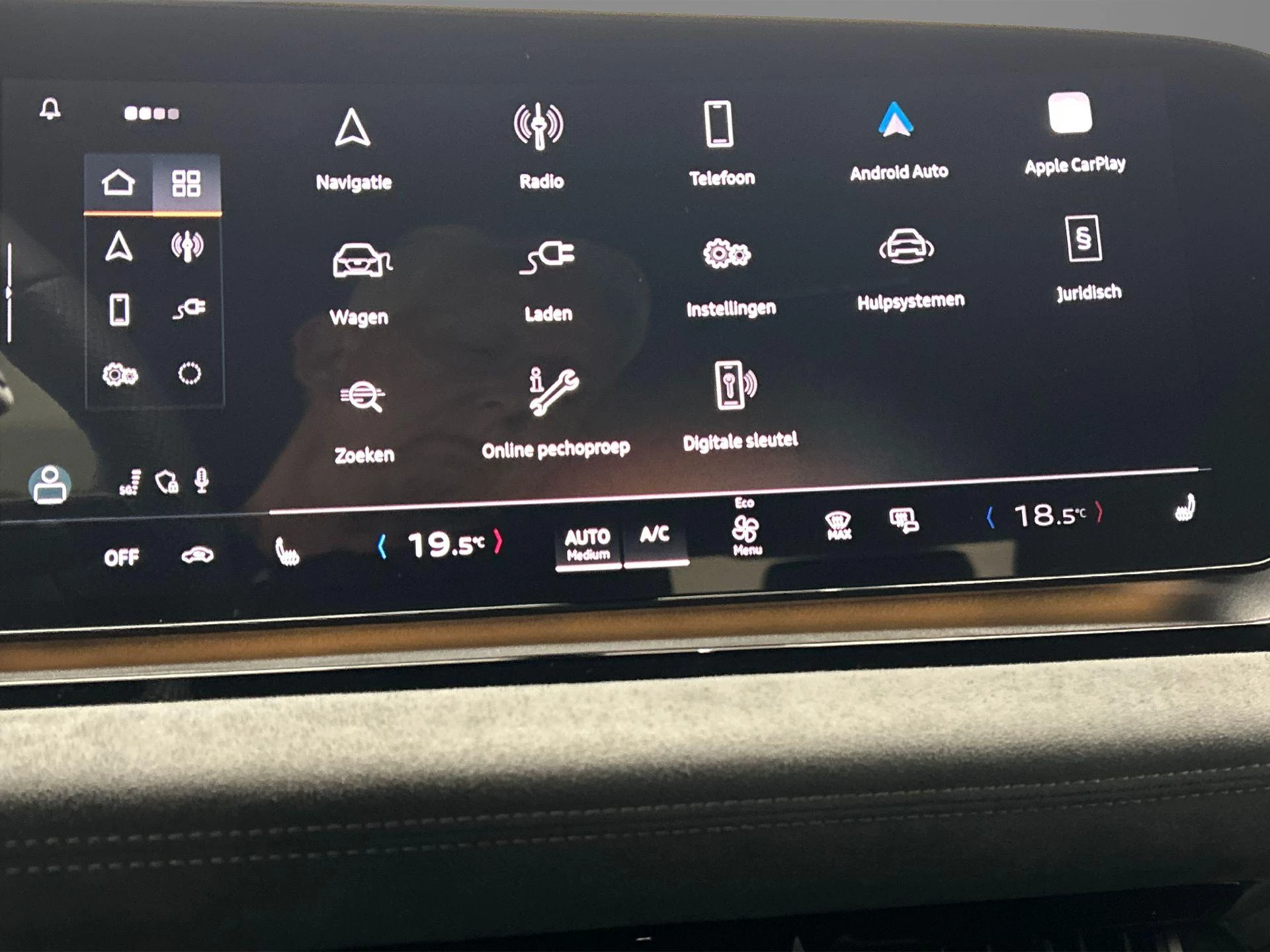 Hoofdafbeelding Audi Q6 e-tron