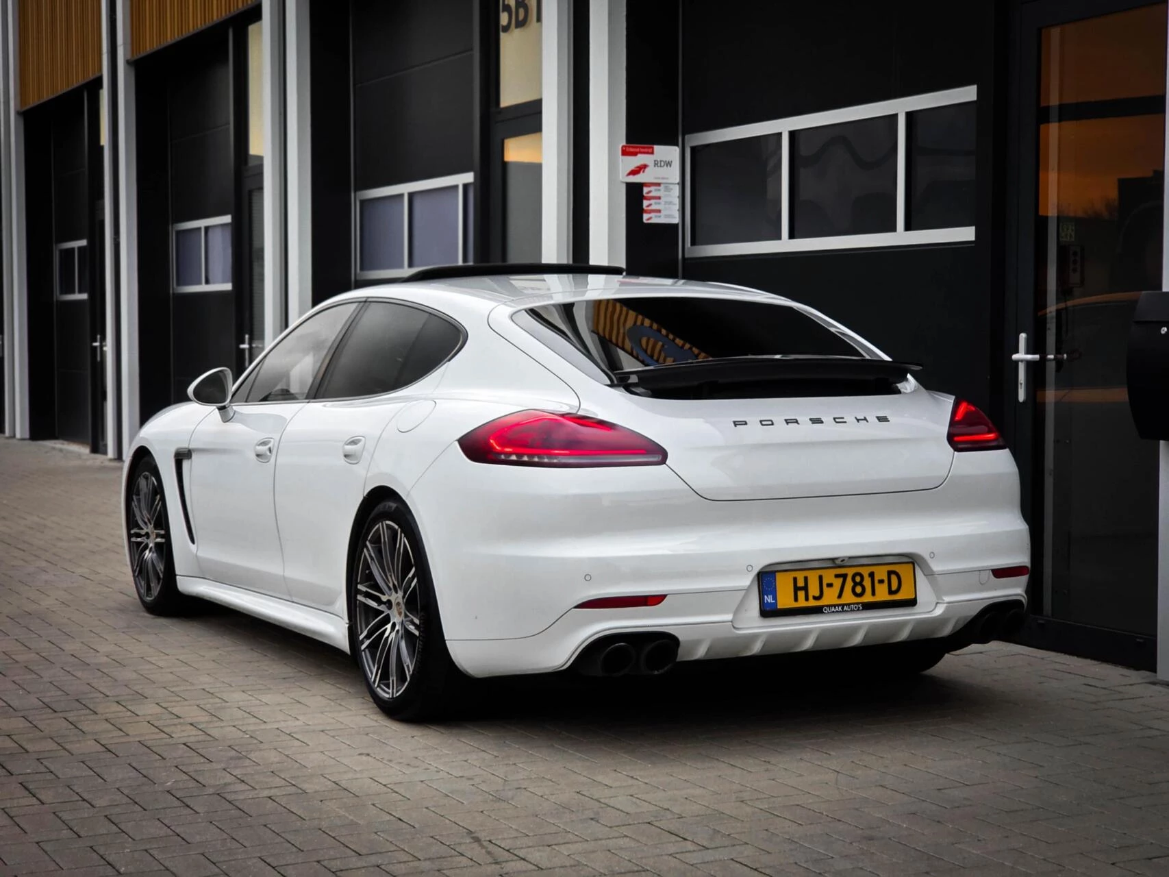 Hoofdafbeelding Porsche Panamera